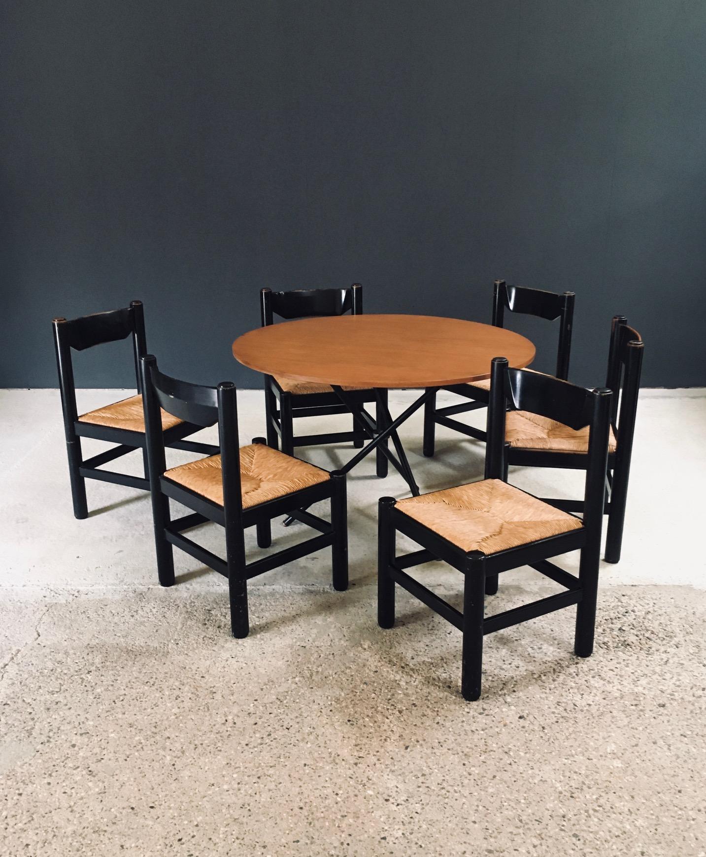 Chaises de salle à manger de style 