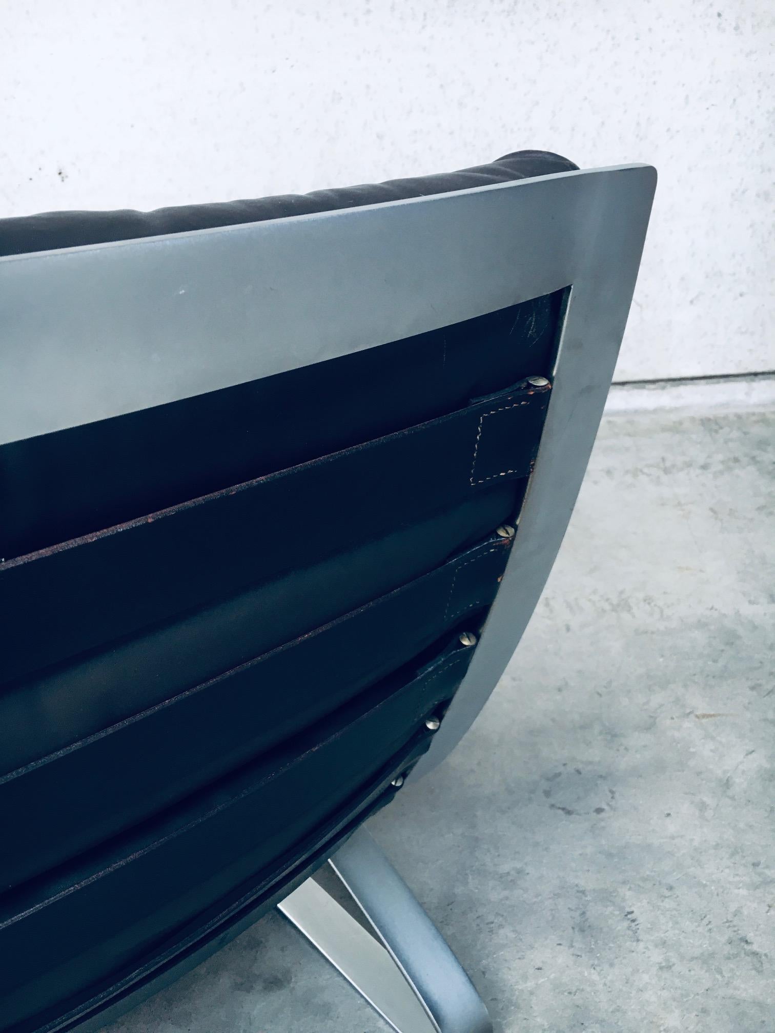 MCM Design SINUS Lounge Chair et Hocker by COR, Allemagne 1973 10