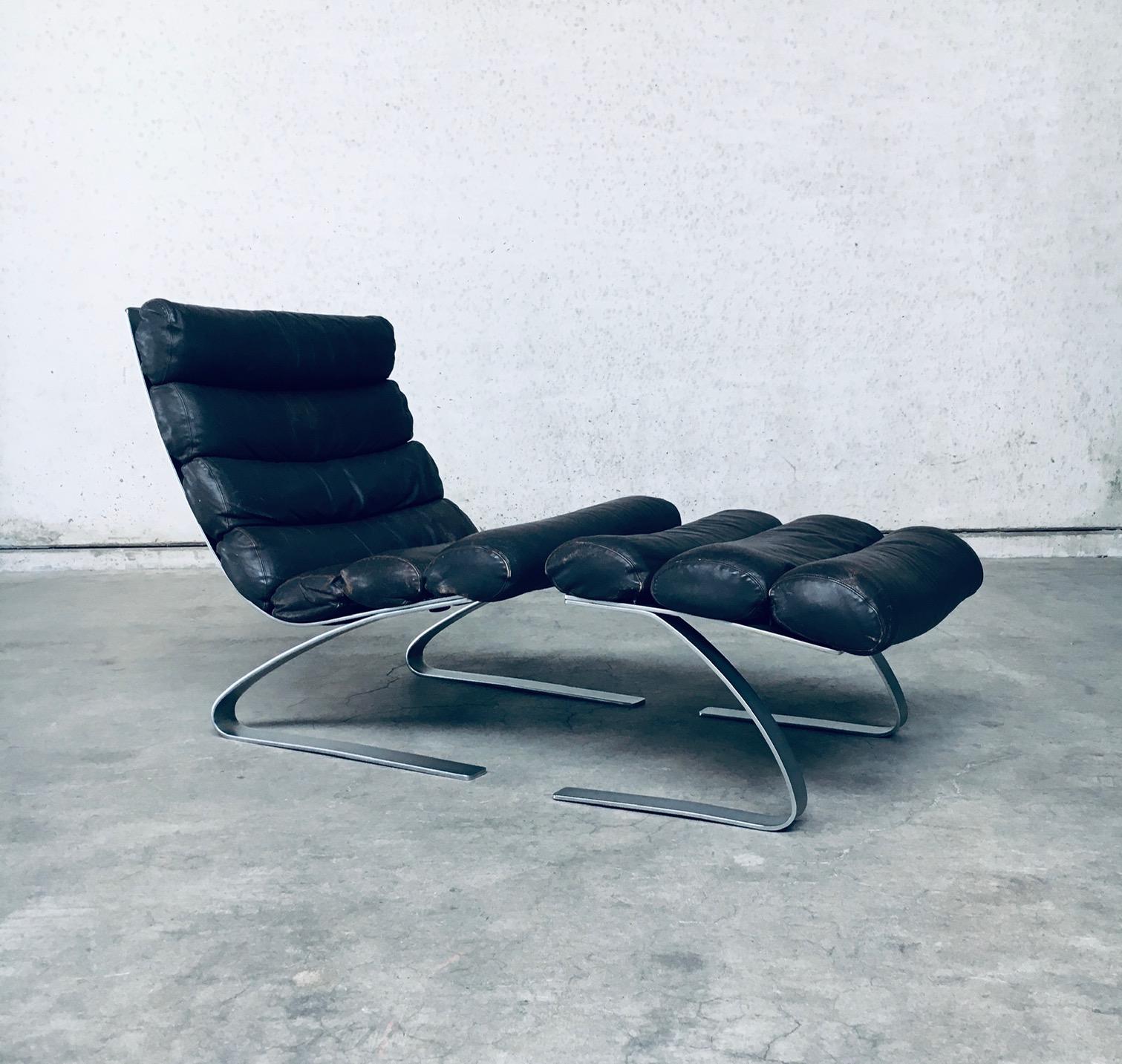 Mid-Century Modern MCM Design SINUS Lounge Chair et Hocker by COR, Allemagne 1973