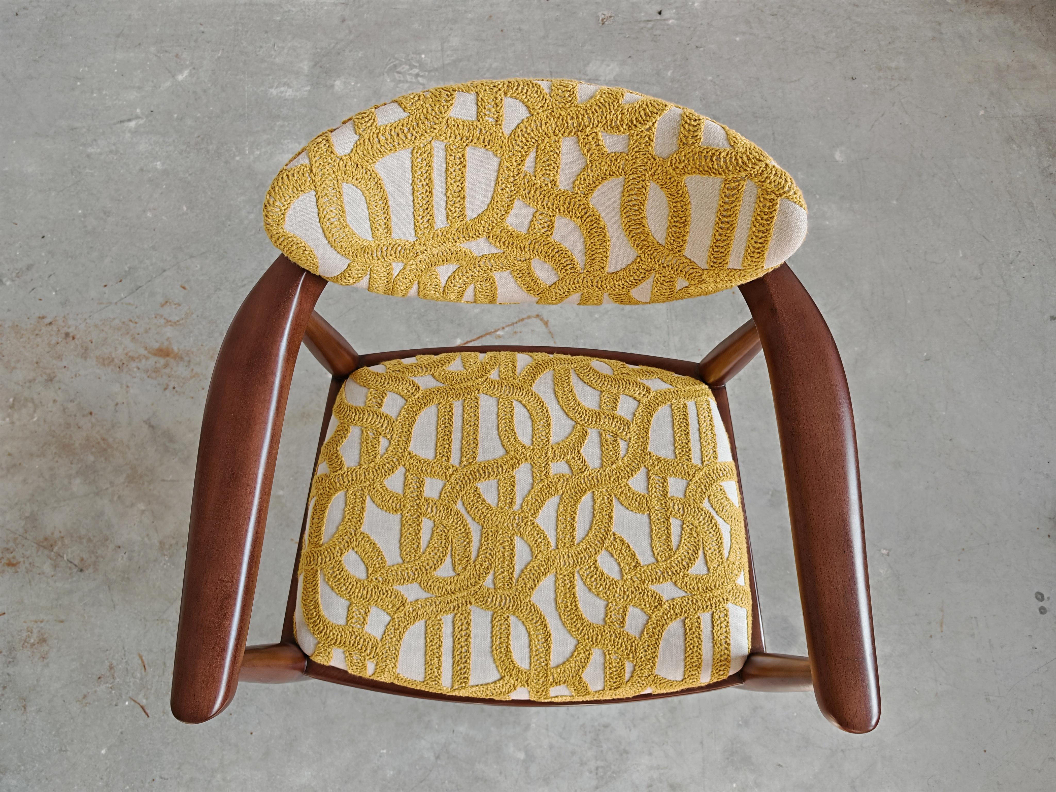 Silla de comedor MCM con reposabrazos de Bernardo Bernardi, Yugoslavia Años 60 en venta 5