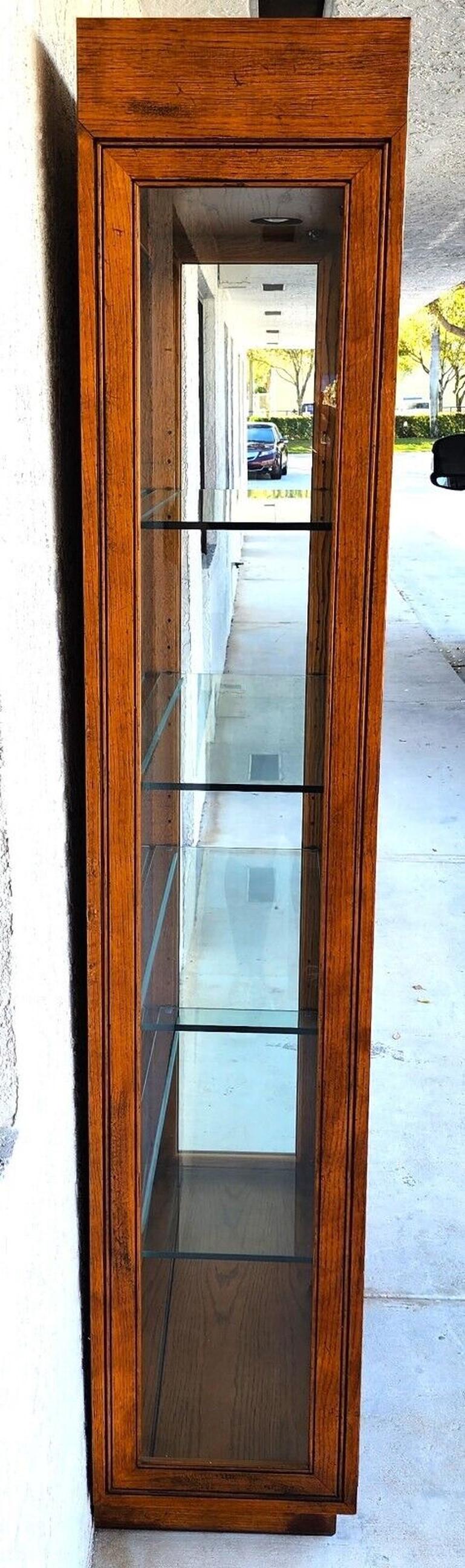 MCM Display Etagere Vitrine Wicker by Henredon For Sale at 1stDibs