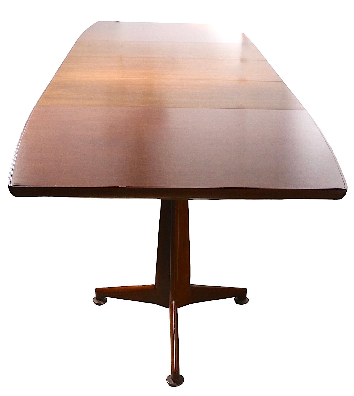 Mid Century Modern Extension Dining Table by J. Stuart Clingman /John Widdicomb  For Sale 3