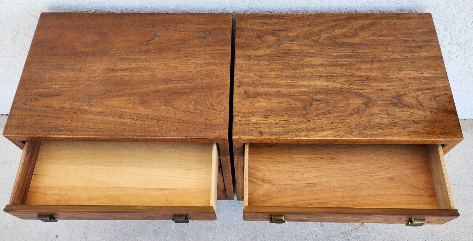 MCM Drexel WINDWOOD Nightstands In Good Condition In Lake Worth, FL