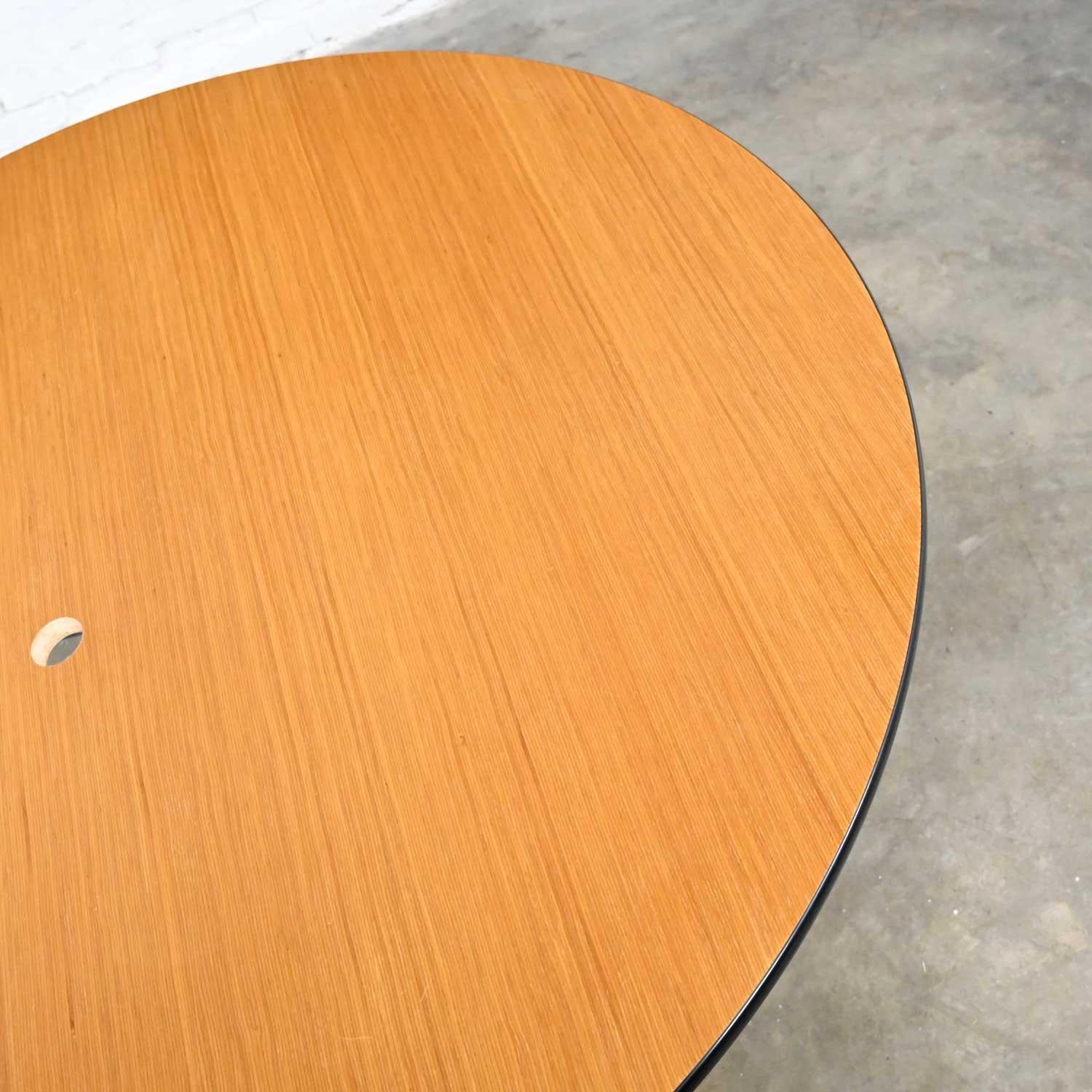 20th Century MCM Eames Herman Miller Natural Oak Round Universal Base Table w/ Gromet Hole For Sale