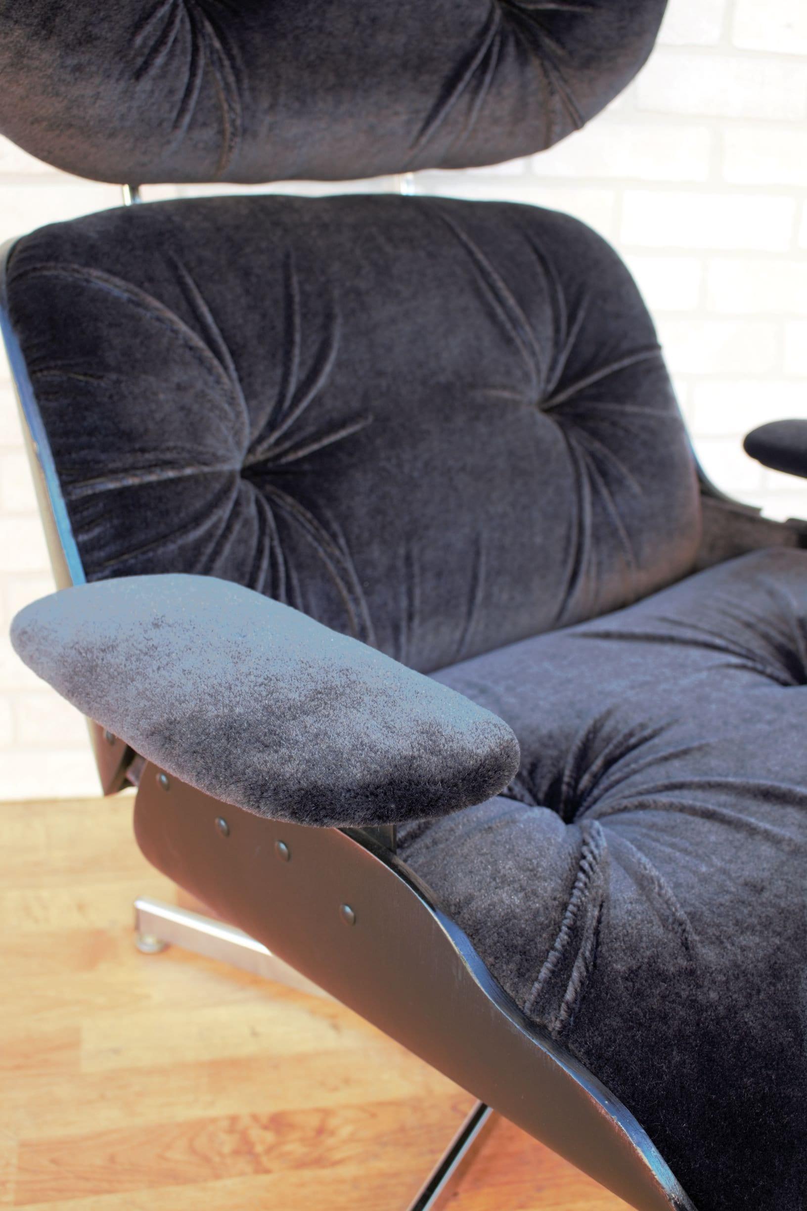 MCM Eames Plycraft Style Lounge Chair & Ottoman Neu gepolstert Schwarz Mohair (Moderne der Mitte des Jahrhunderts) im Angebot