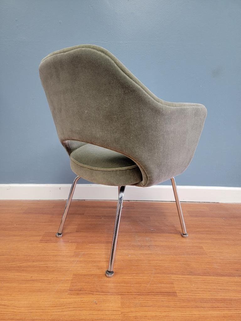 Hand-Crafted MCM Eero Saarinen for Knoll Executive Armchair Newly Upholstered in Sage Mohair For Sale