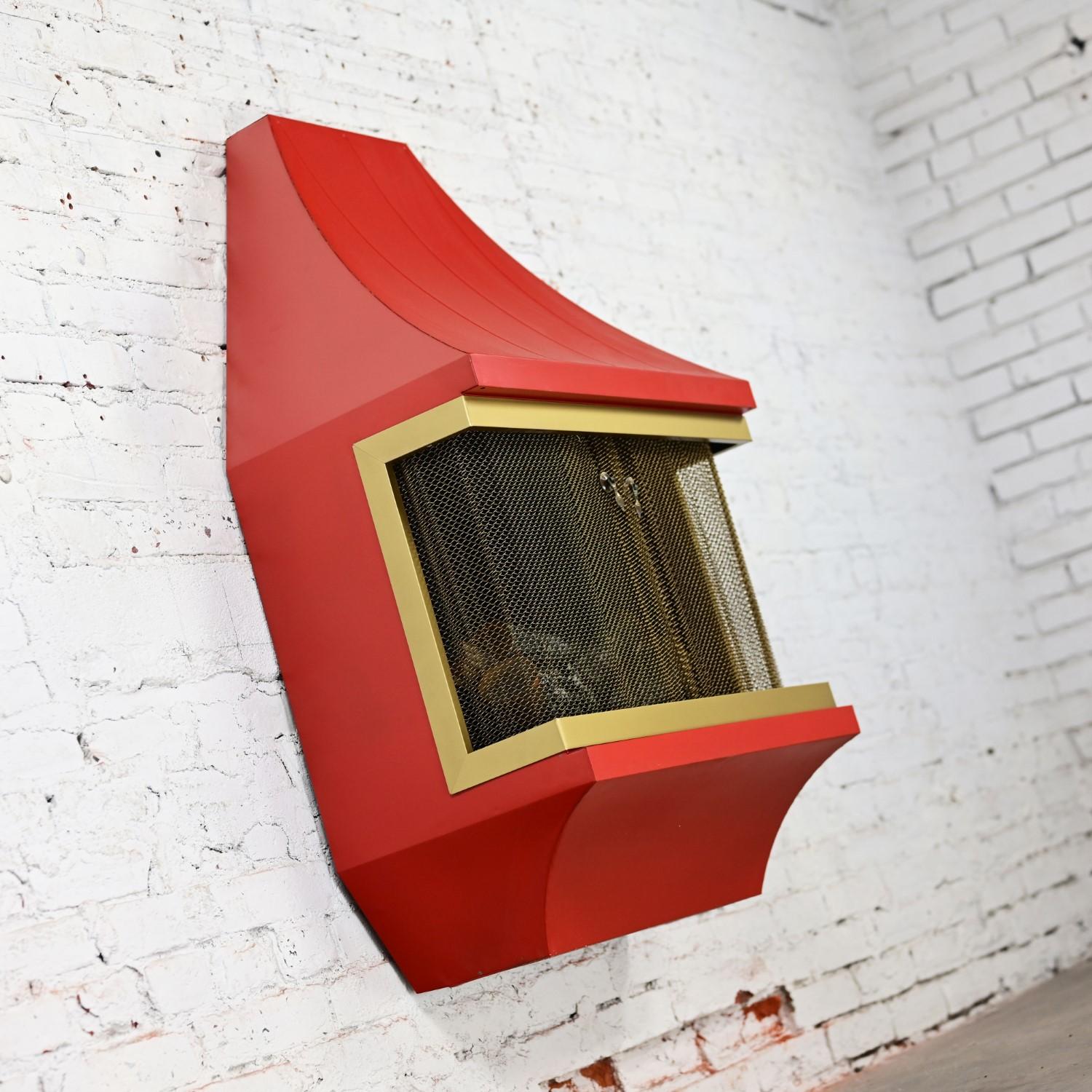 Chimenea eléctrica MCM Naranja con adornos dorados Atribuida Casa Estilo Montgomery Ward en venta 4