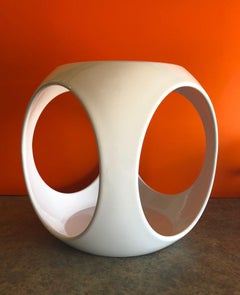 MCM Fiberglass Side Table in the Style of Luigi Colani