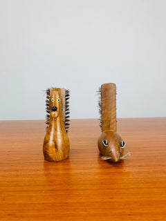 MCM figurine shoe brushes toy in style of Kay Bojesen, scandinavian, dog & mouse