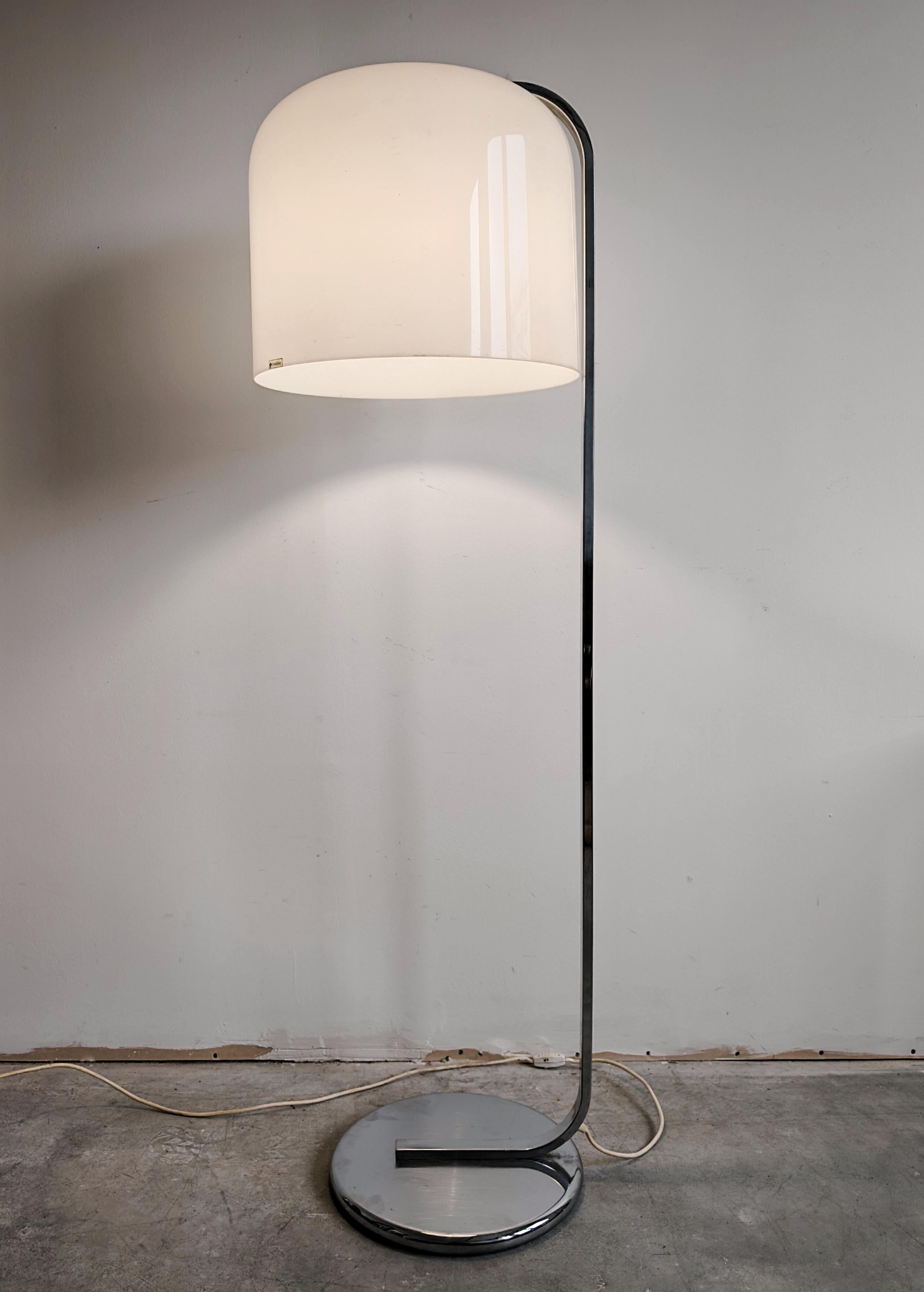 Lampada da terra MCM della serie Alvise di Luigi Massoni & Massoni per Guzzini, Yugoslavia 1960 in vendita 3