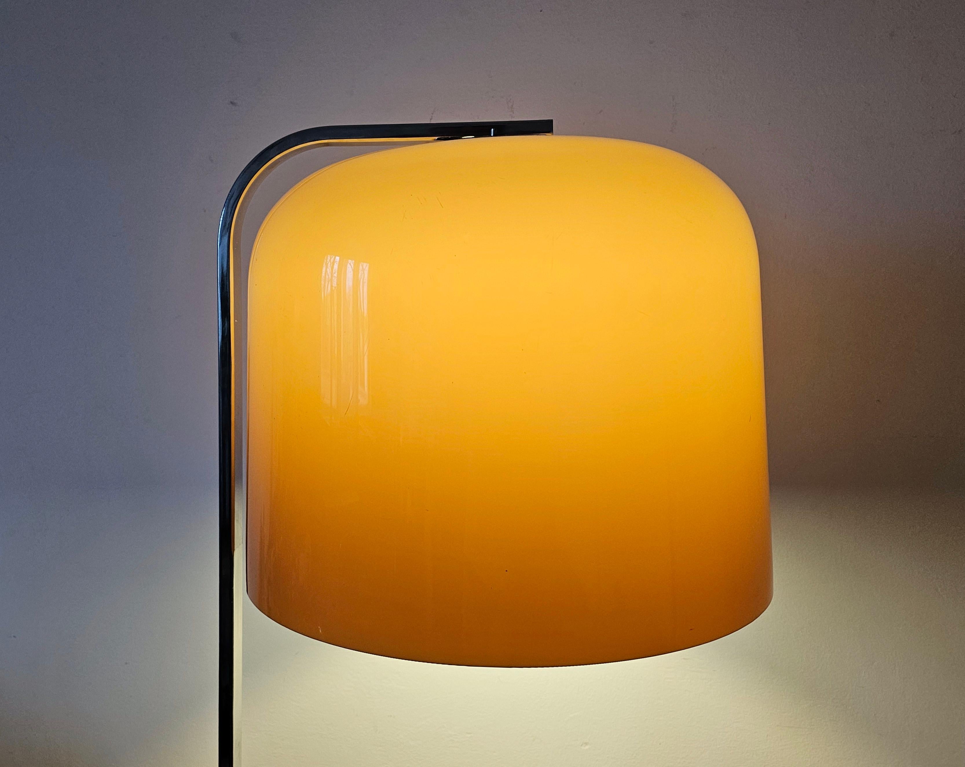 MCM Floor Lamp from Alvise Series by Luigi Massoni for Guzzini, Yugoslavia 1960s In Good Condition For Sale In Beograd, RS