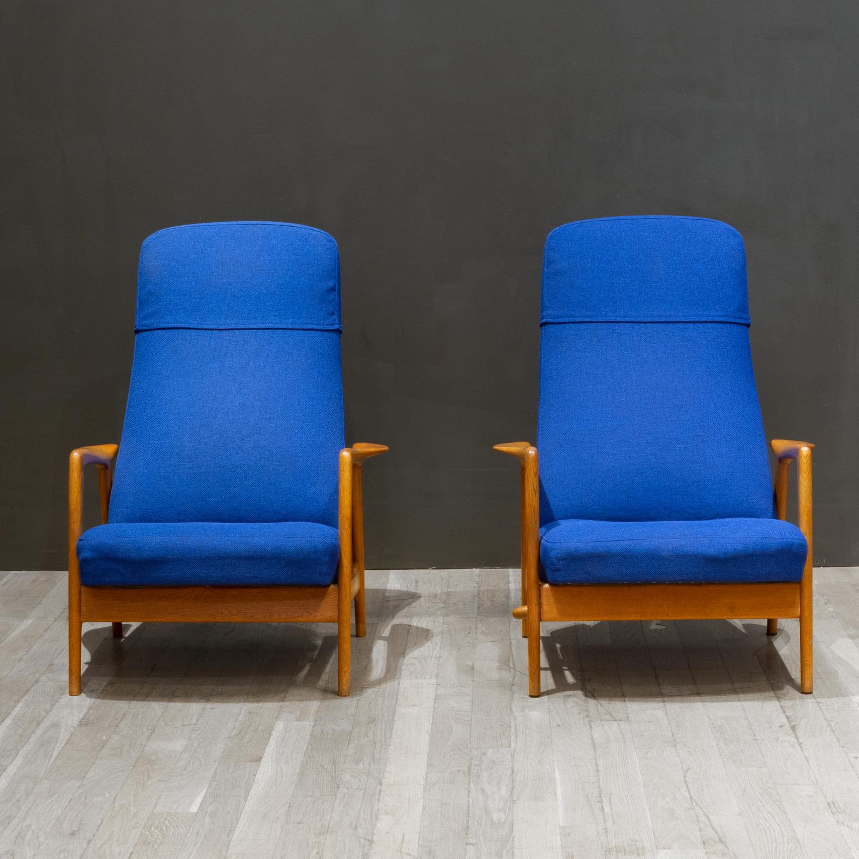 Mid-Century Modern MCM Folke Ohlsson for DUX Reclining Lounge Chairs and Adjustable Ottomans C.1960