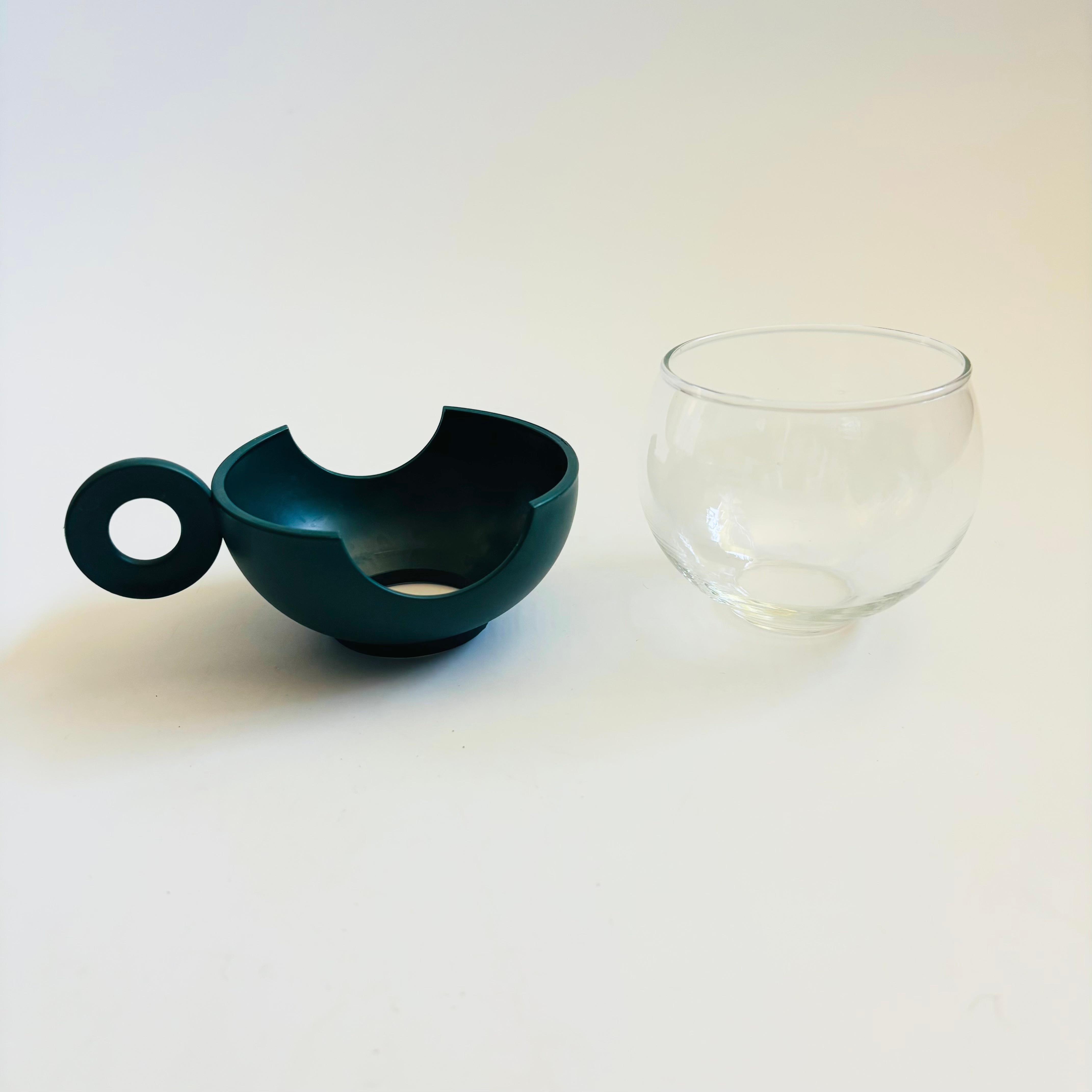 MCM Glasbecher in Kunststoffhaltern - 5er-Set im Angebot 1