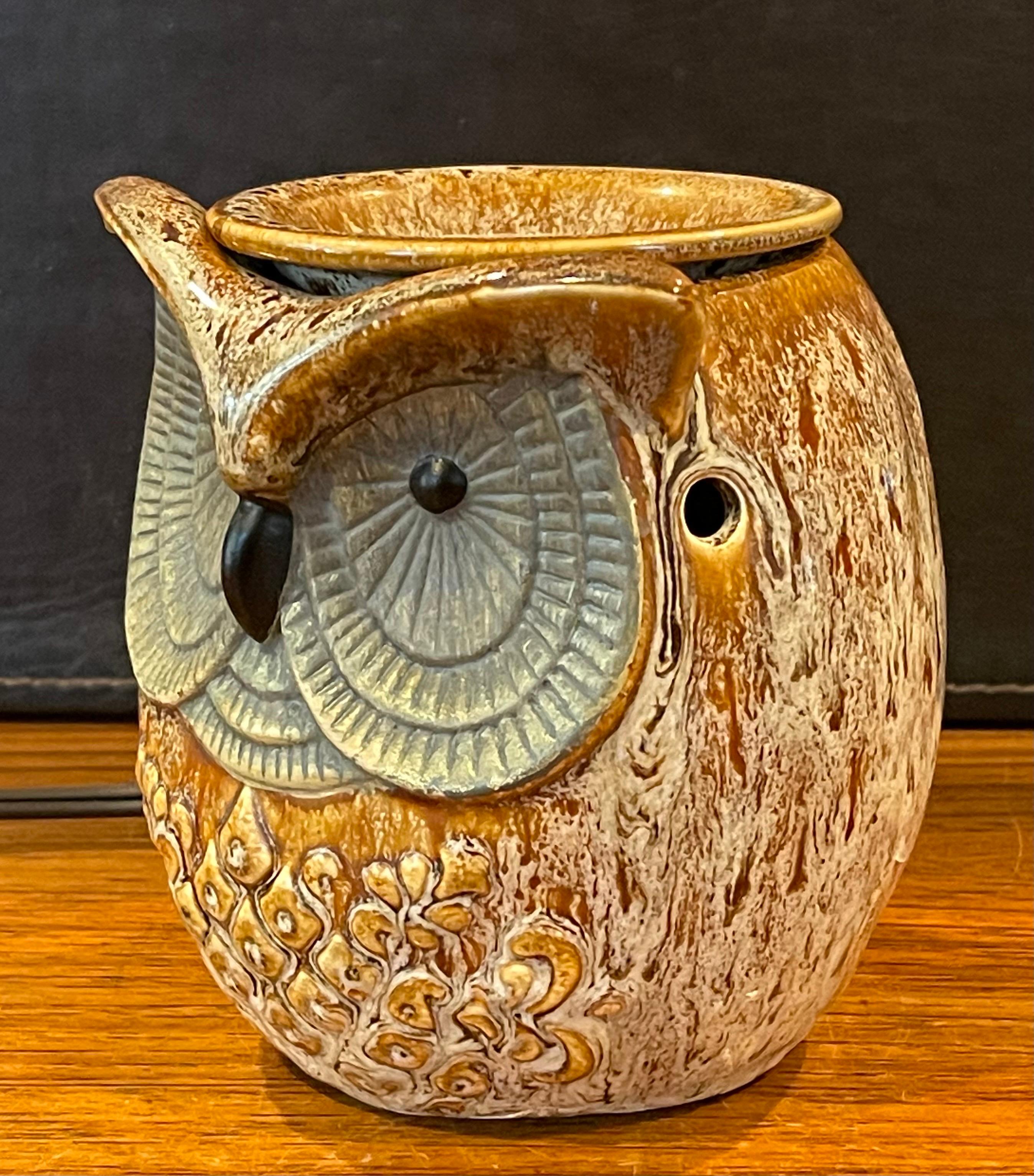 20th Century MCM Glazed Ceramic Pottery Owl Table Lamp