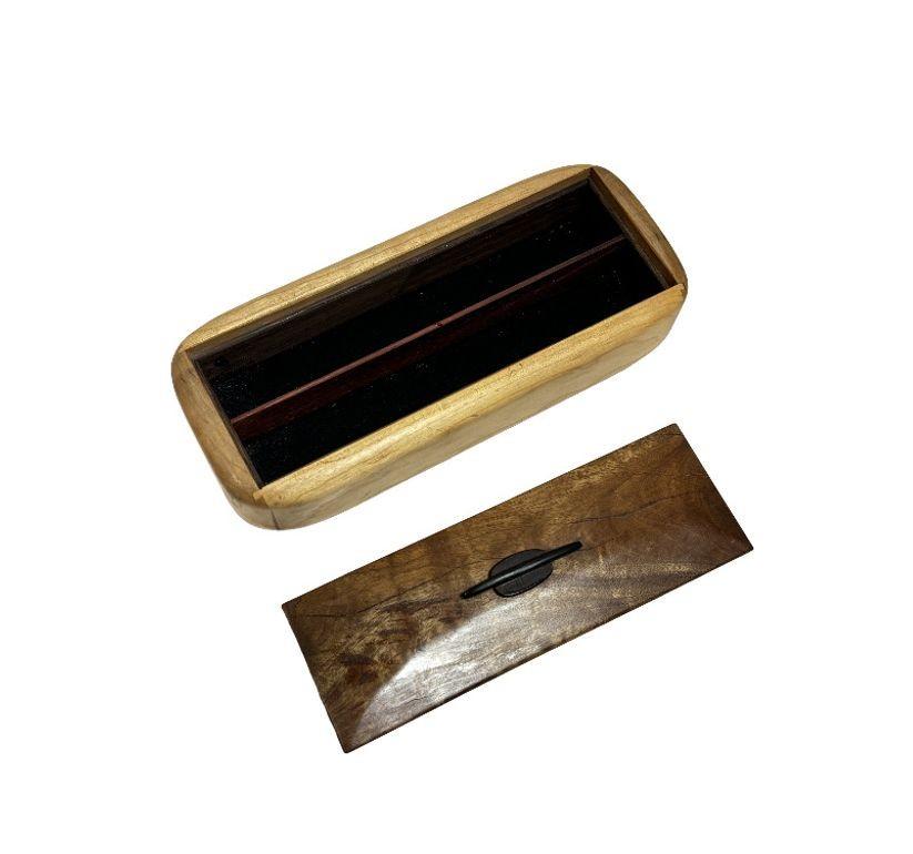 MCM Handcrafted Wooden Isigo Pervuvian Ebony Jewelery Box by J.Amberg In Excellent Condition For Sale In Van Nuys, CA