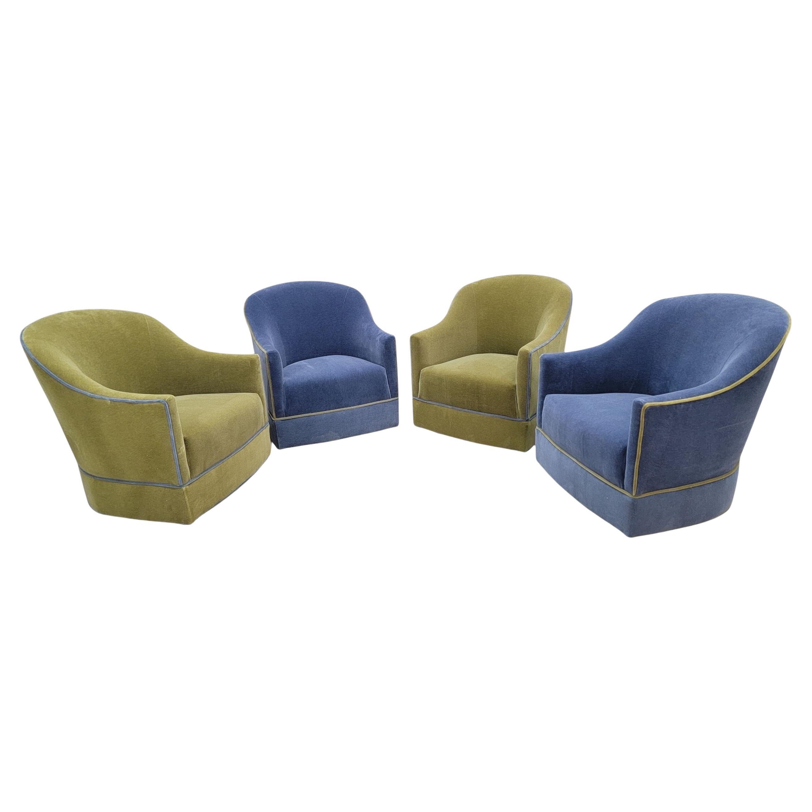MCM Harvey Probber Style Barrel Back Swivel Club Chairs Newly Reupholstered - 4 im Angebot