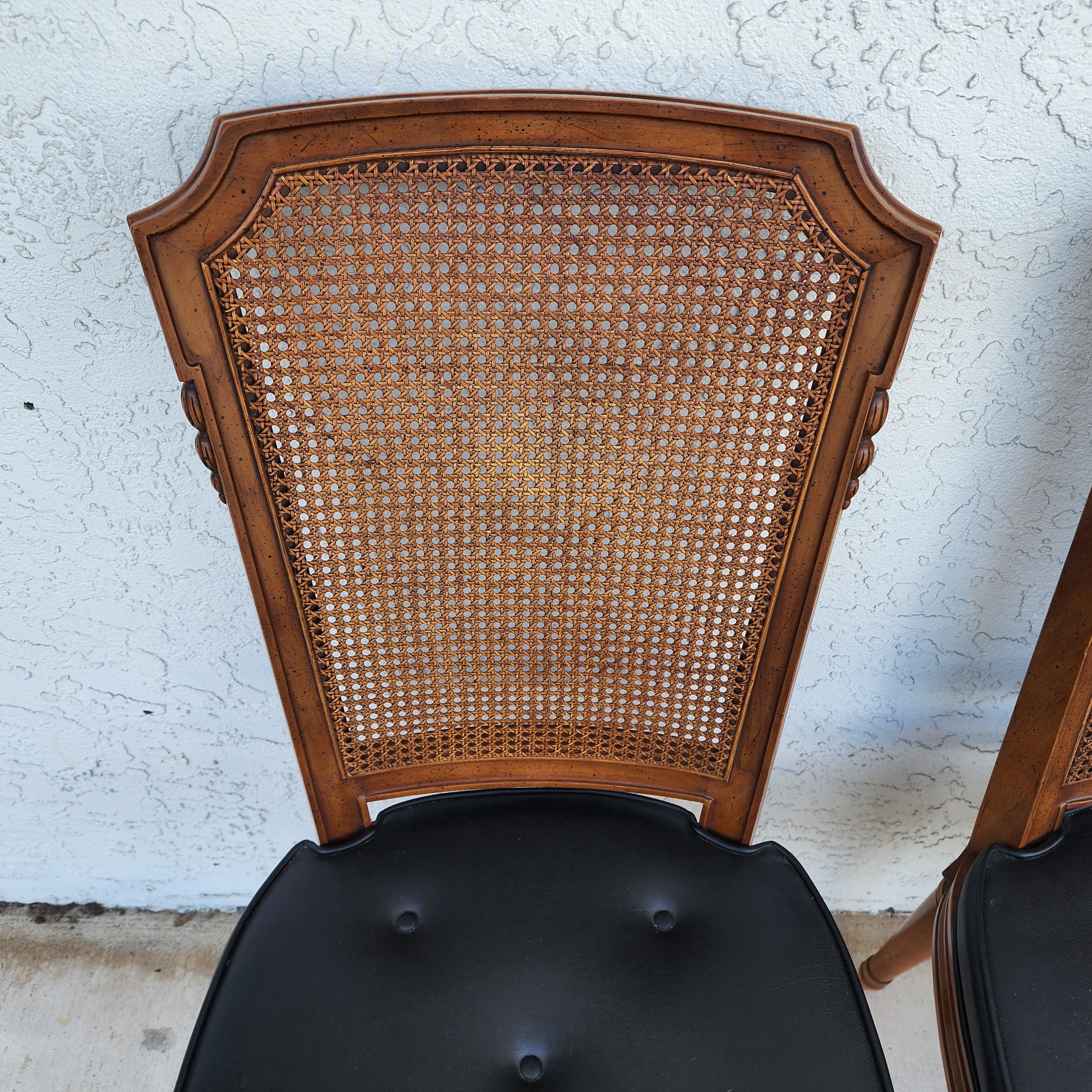 MCM Henredon Sillas de comedor Respaldo de caña 28-2501 en venta 11