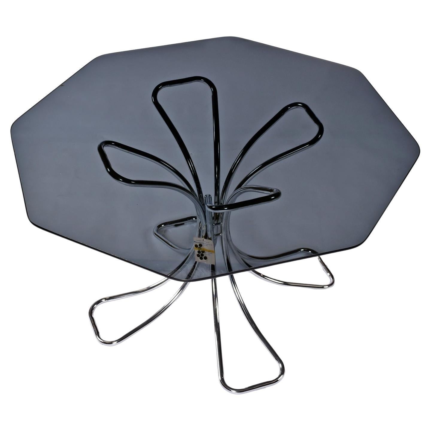 MCM Hexagonal Smoked Glass Tubular Chrome Table Tufted Scoop Chairs Dinette Set en vente 1