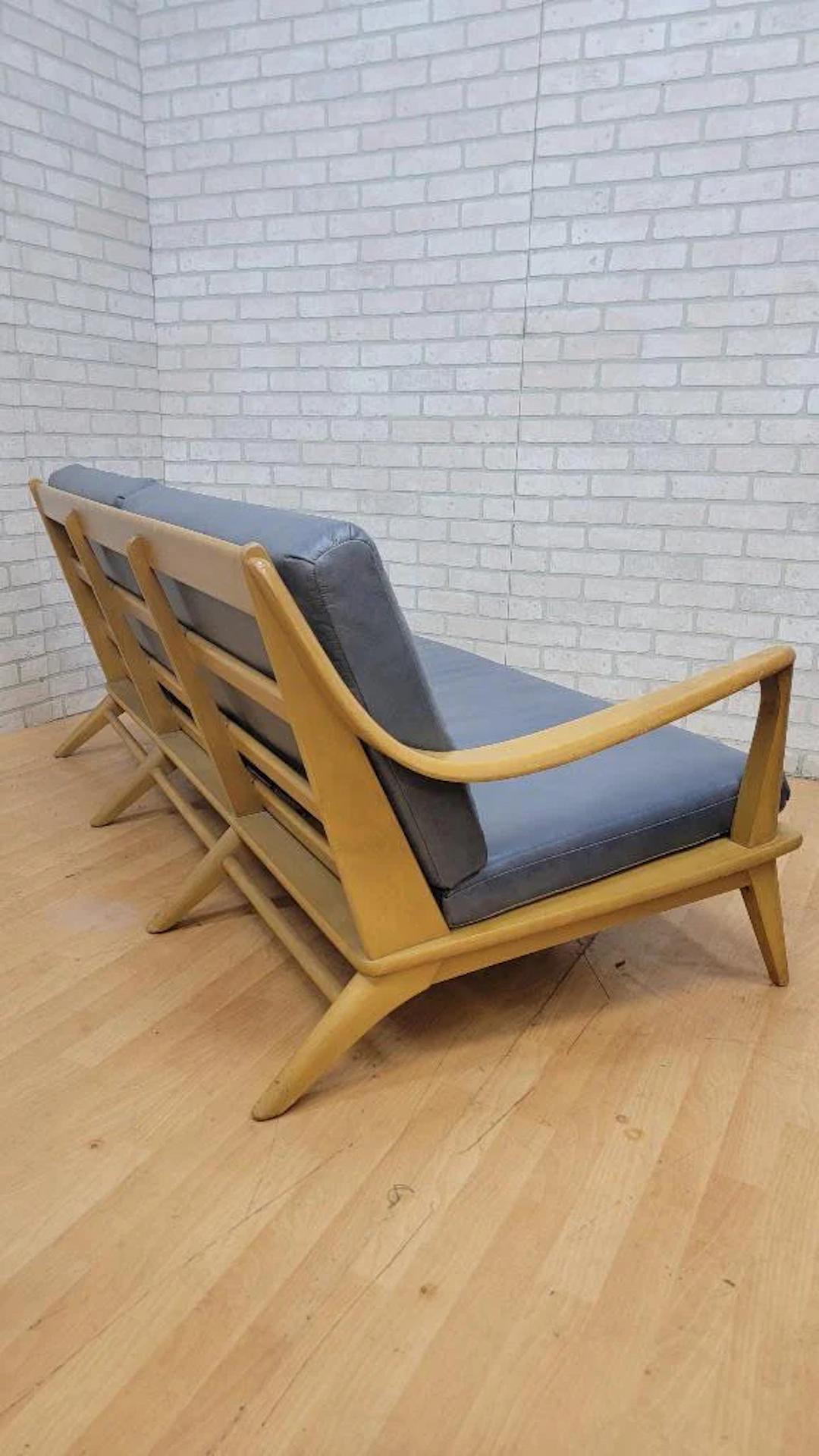 MCM Wakefield Aristocraft Sofa & Armchair Newly Reupholstered - Pair en vente 3