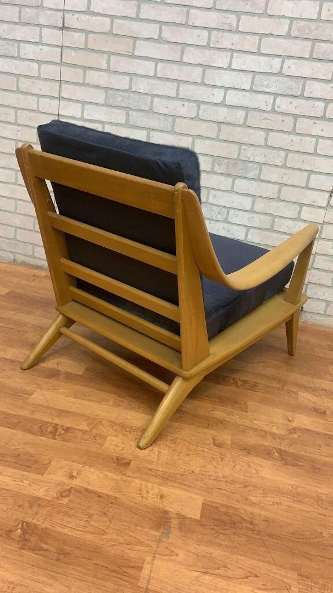 MCM Wakefield Aristocraft Sofa & Armchair Newly Reupholstered - Pair en vente 2