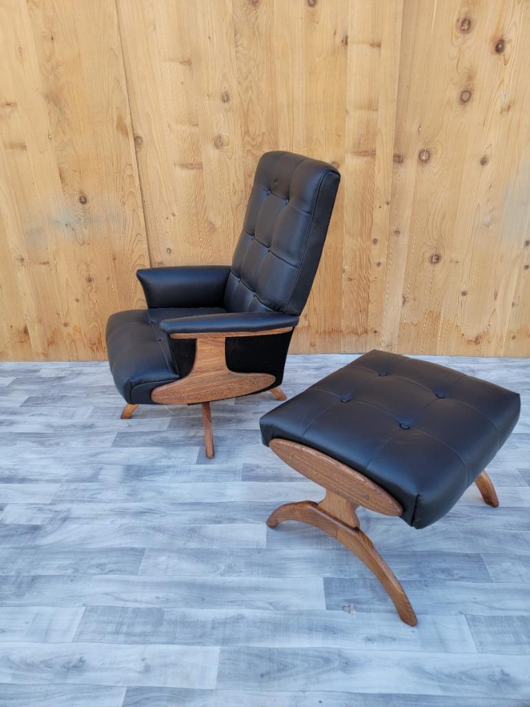 Mid-Century Modern Heywood Wakefield Style Walnut Swivel Rocking Lounge Chair & Ottoman Newly Upholstered in 