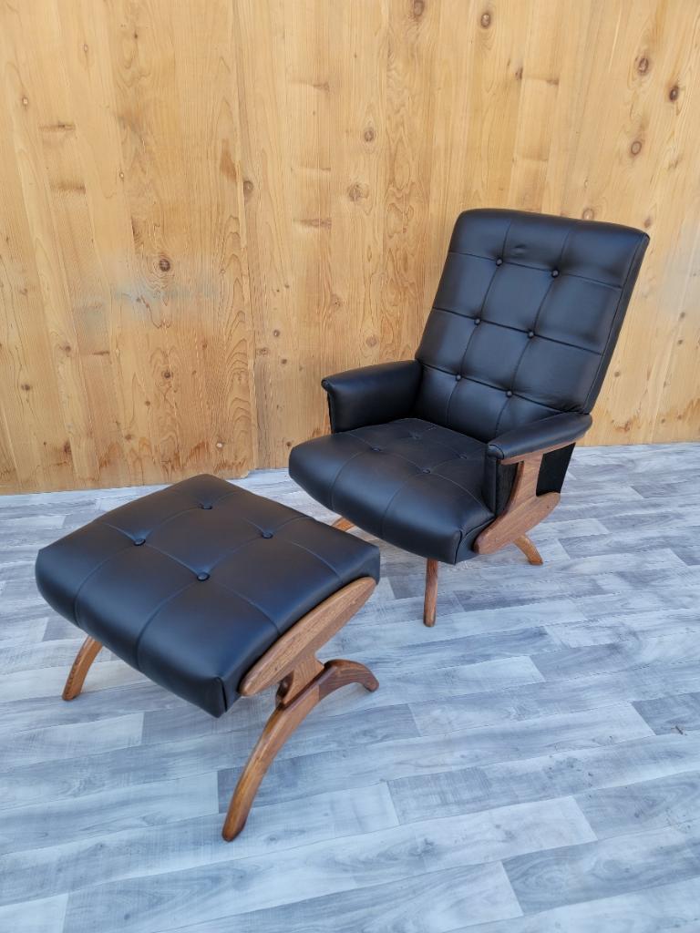 Hand-Crafted MCM Heywood Wakefield Style Walnut Swivel Rocking Lounge Chair & Ottoman For Sale