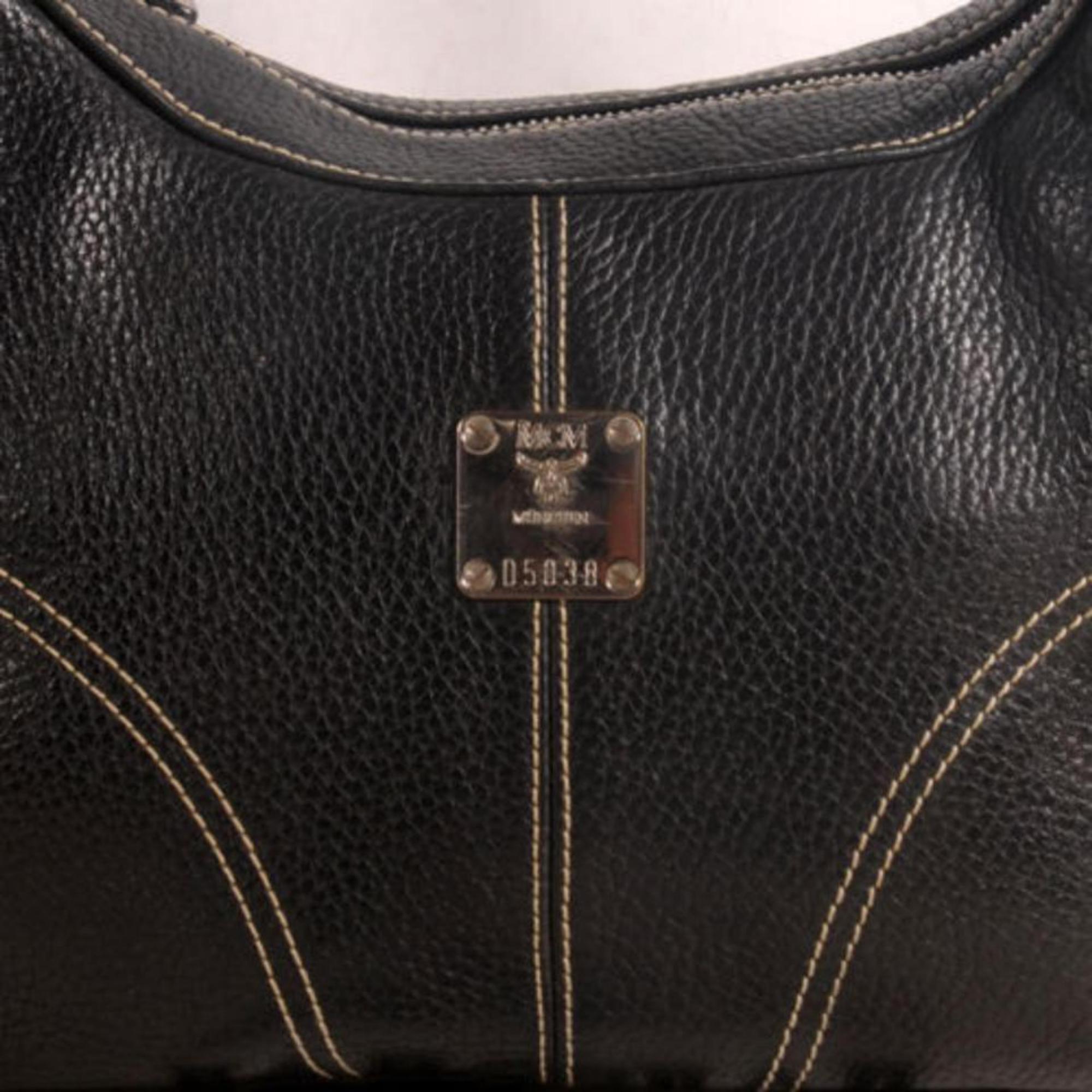 VERY GOOD VINTAGE CONDITION
(7.5/10 or B+)
Includes Dust Bag
This item does not come with any extra accessories.
Please review photos for more details.
Color appearance may vary depending on your monitor settings.
SKU : 869655