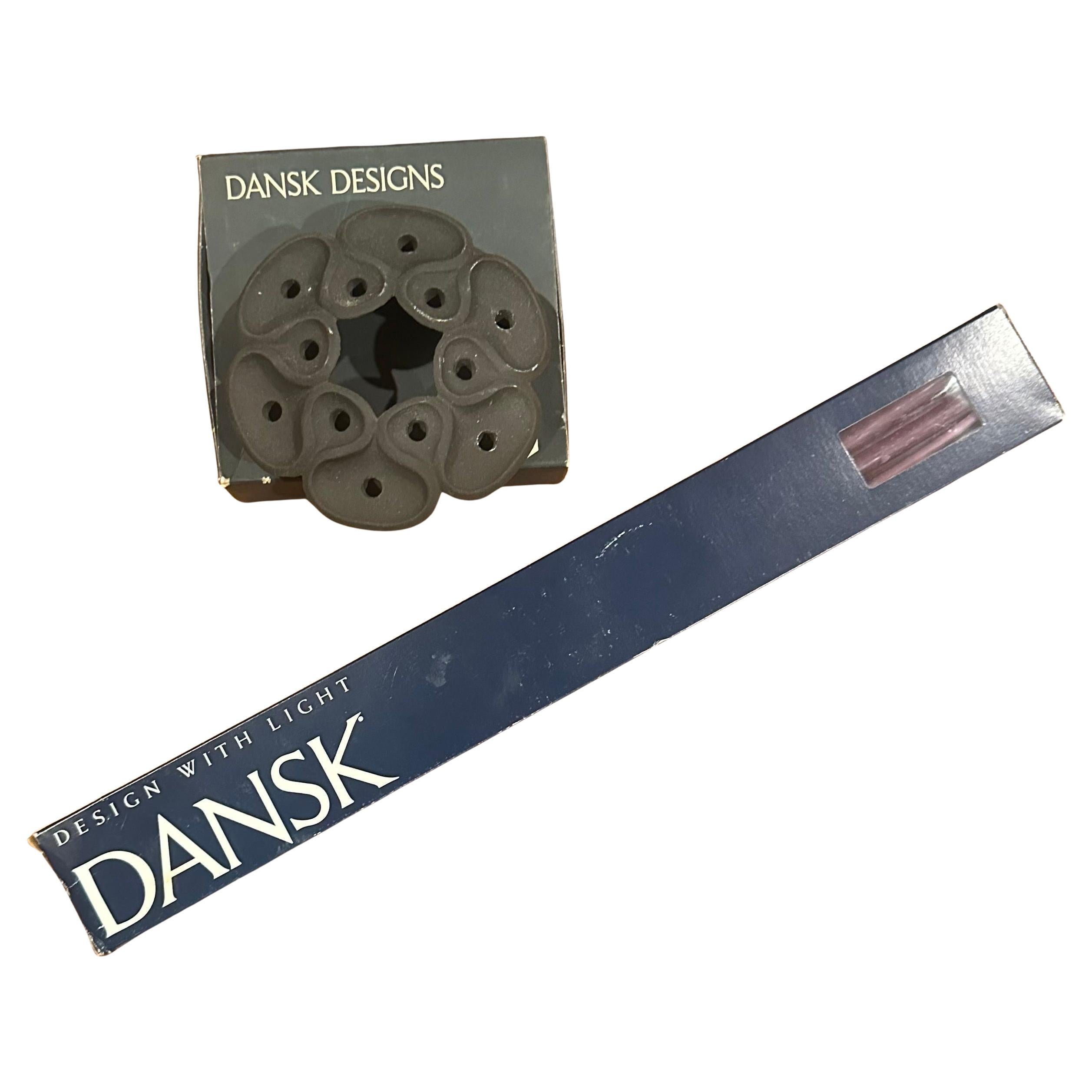 Portacandele in ferro MCM in scatola di Dansk Designs con candele in vendita 7