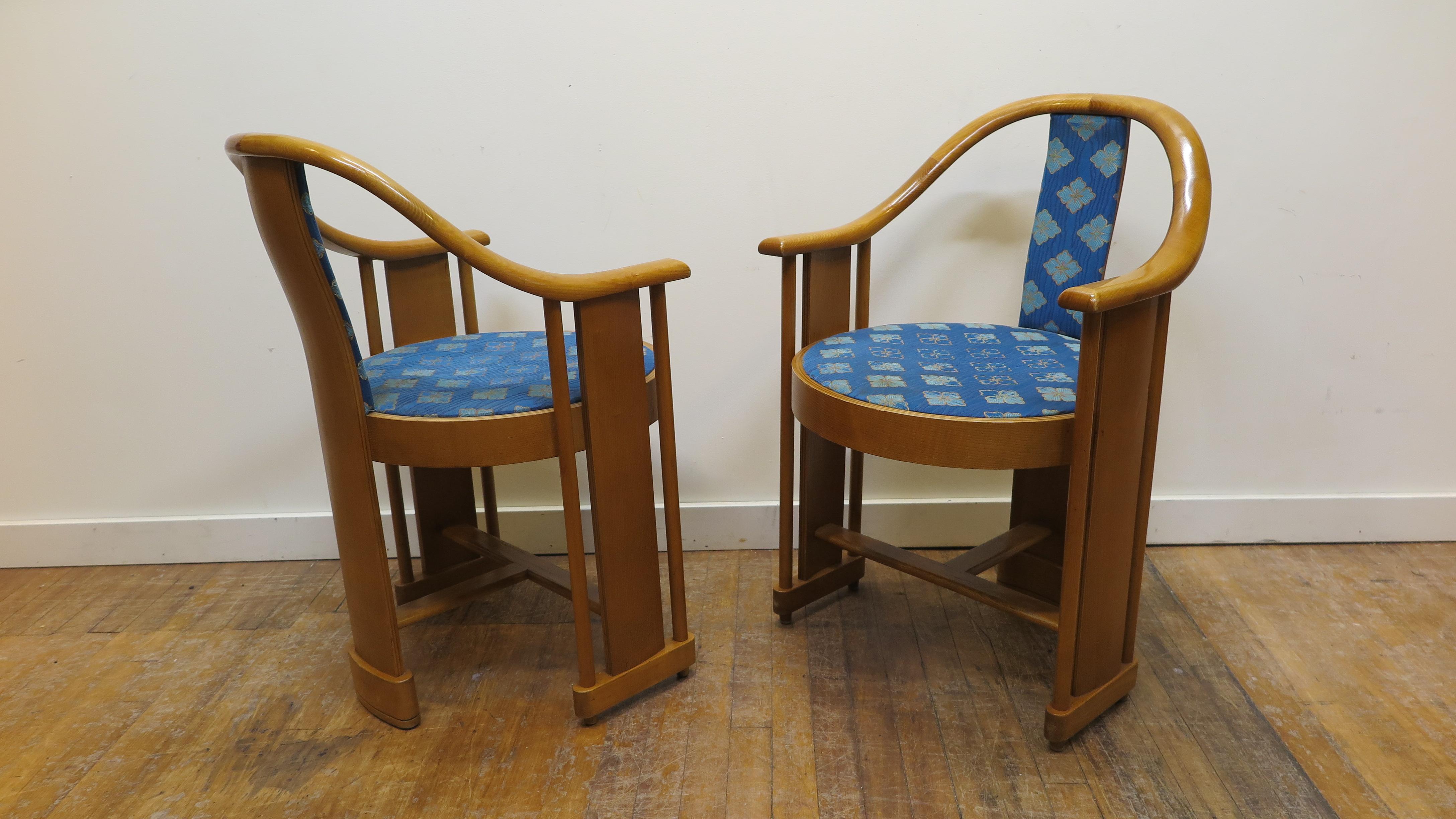 Mid-Century Modern MCM Italian Bent Wood Round Back Chairs Colber & Trocadero For Sale
