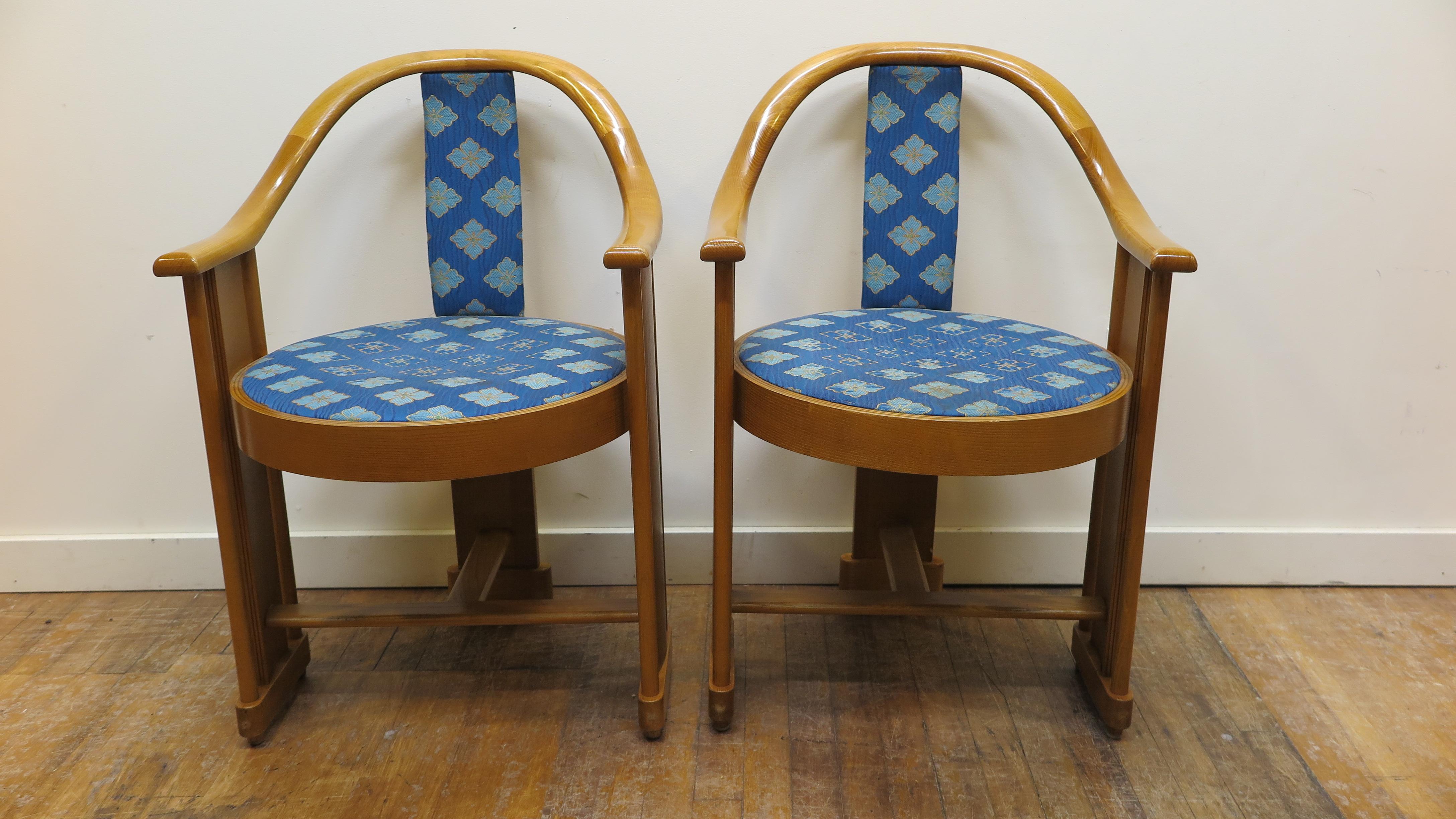 MCM Italienische Sessel mit runder Rückenlehne aus gebogenem Holz, Kolber & Trocadero (Kiefernholz) im Angebot