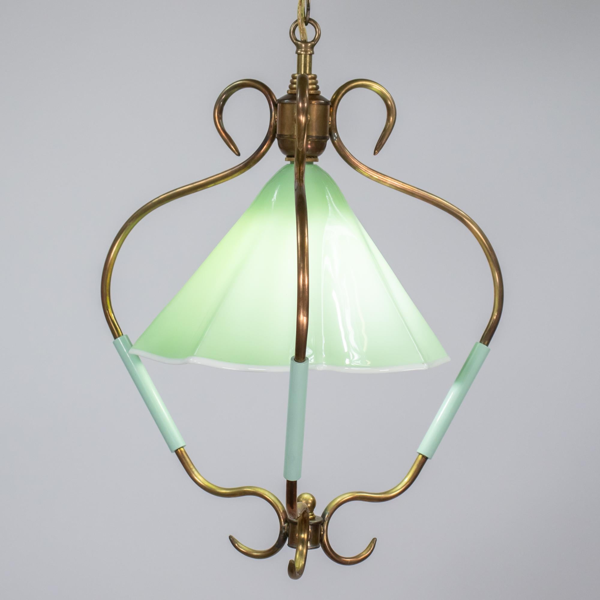 Pendentif en verre de Murano opalin vert de MCM dans le style de Fontana Arte en vente 6