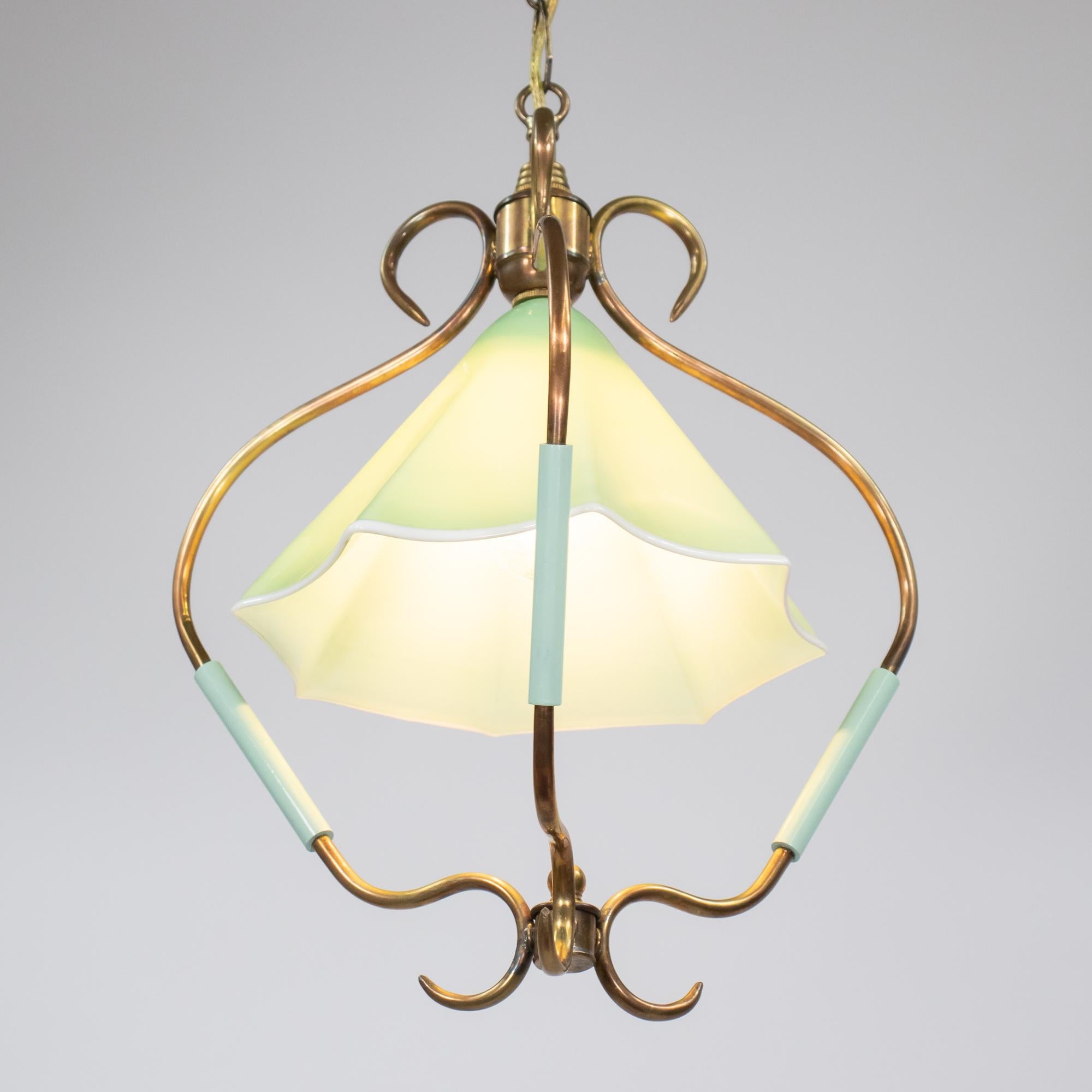 Fait main Pendentif en verre de Murano opalin vert de MCM dans le style de Fontana Arte en vente