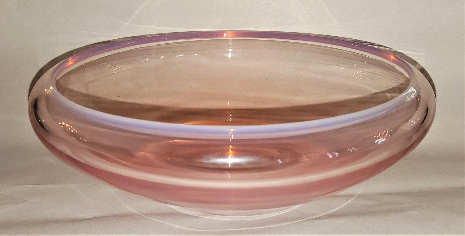 MCM John-Orwar Lake Style Opalescent Swedish Art Glass Bowl 3