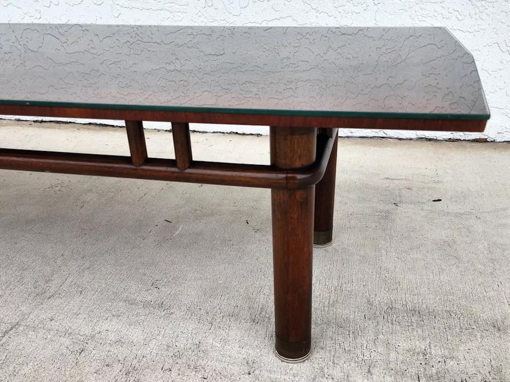 MCM Johnson Hadley Walnuss Couchtisch Mad Men Eames Era (Mitte des 20. Jahrhunderts) im Angebot