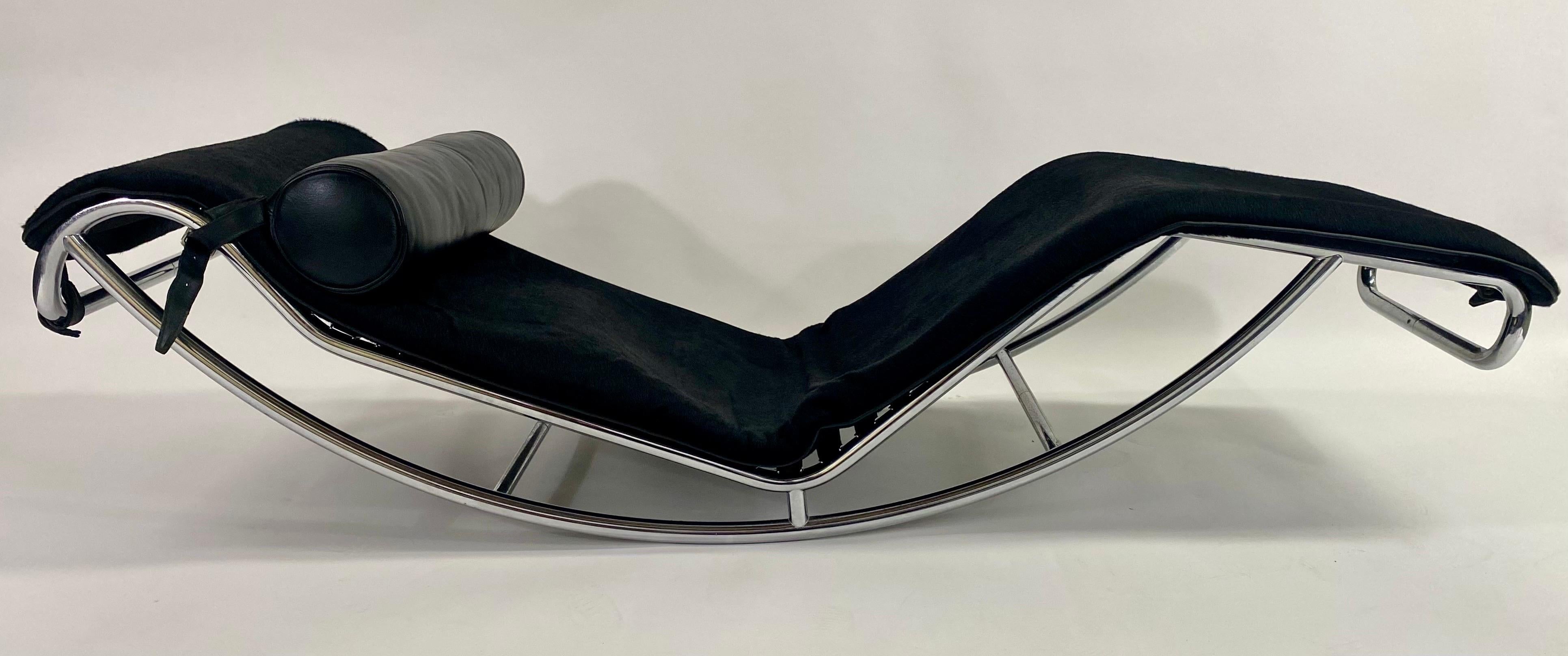 MCM Le Corbusier LC4 Chaise von Charlotte Perriand & Pierre Jeanneret für Cassina im Angebot 9