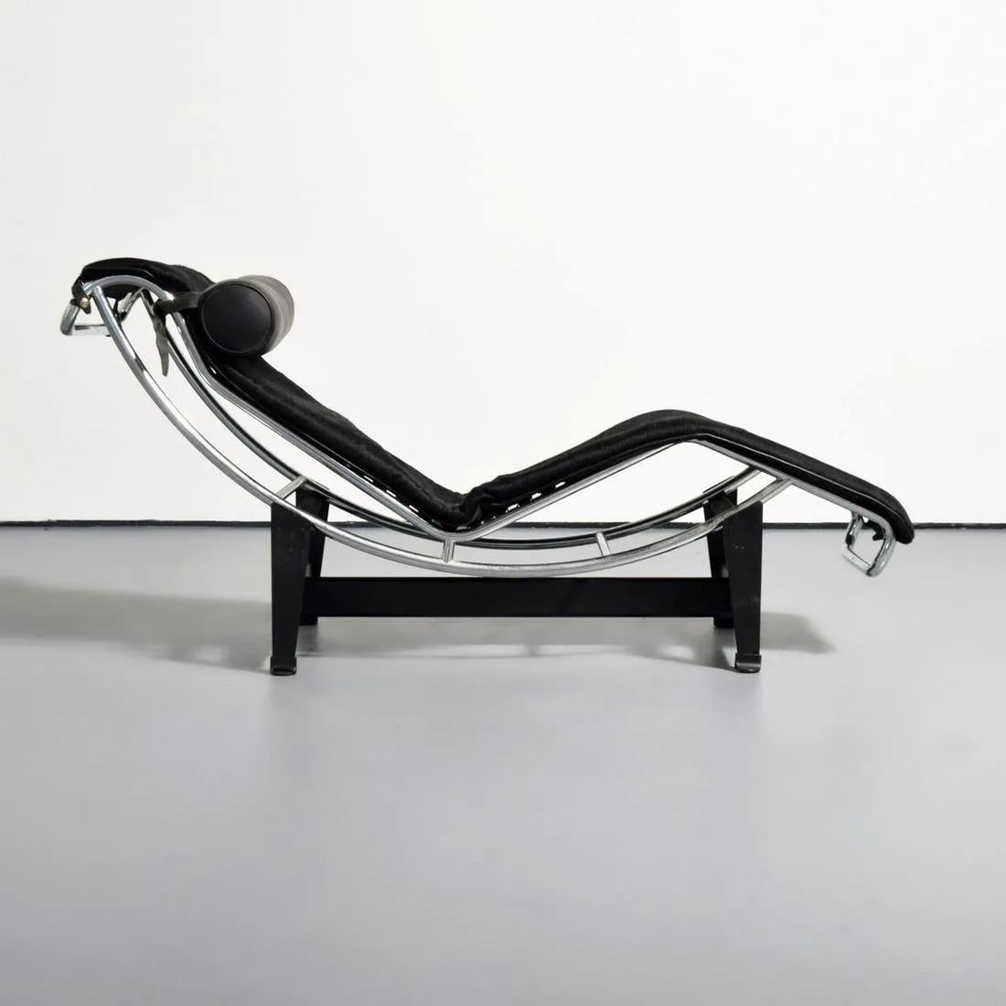 MCM Le Corbusier LC4 Chaise von Charlotte Perriand & Pierre Jeanneret für Cassina (Moderne der Mitte des Jahrhunderts) im Angebot