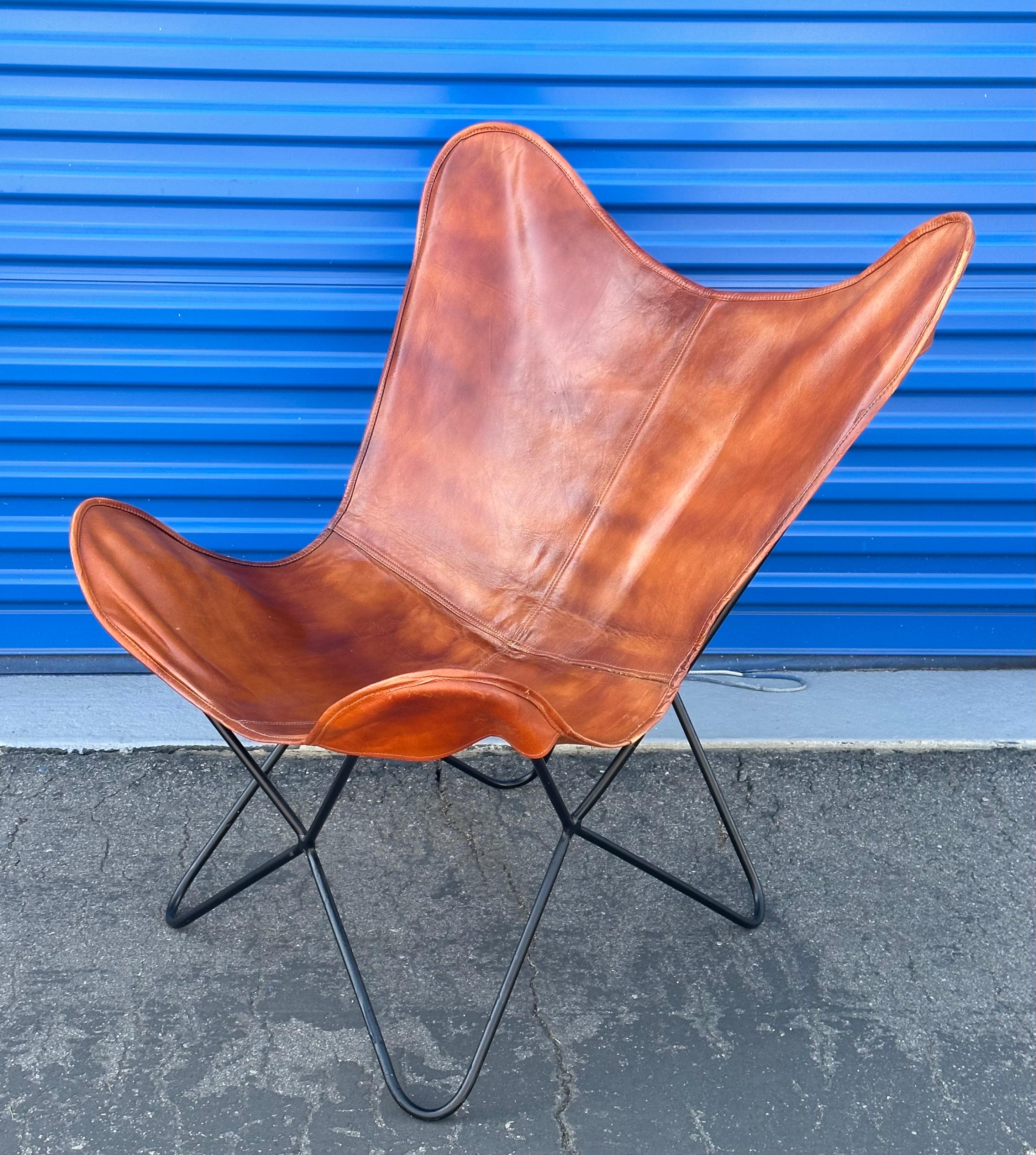 20th Century MCM Leather and Iron Butterfly Chair For Sale