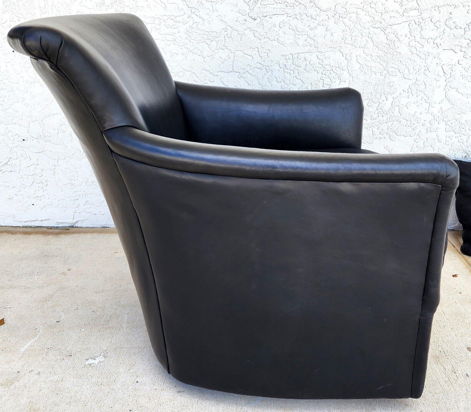 MCM Leather Club Swivel Chair by Century Furniture Co In Good Condition For Sale In Lake Worth, FL