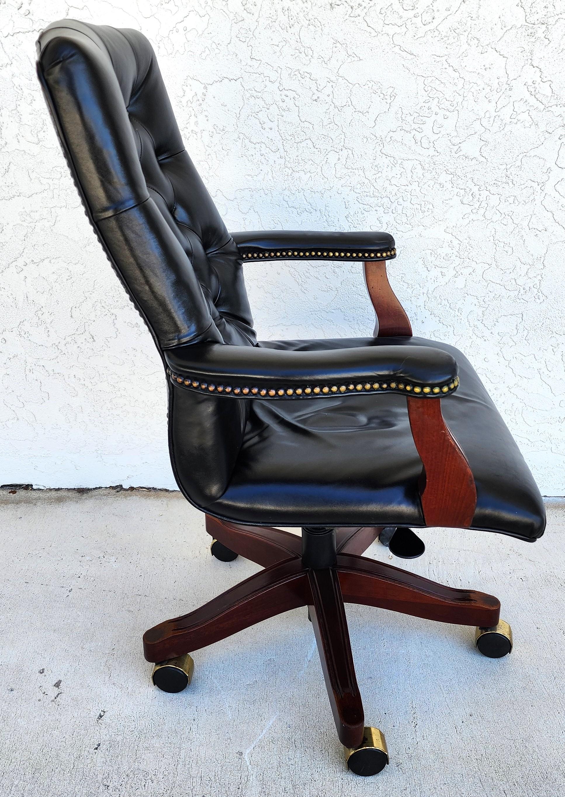 Mid-Century Modern MCM Leather Office Chair Vintage by GUNLOCKE For Sale