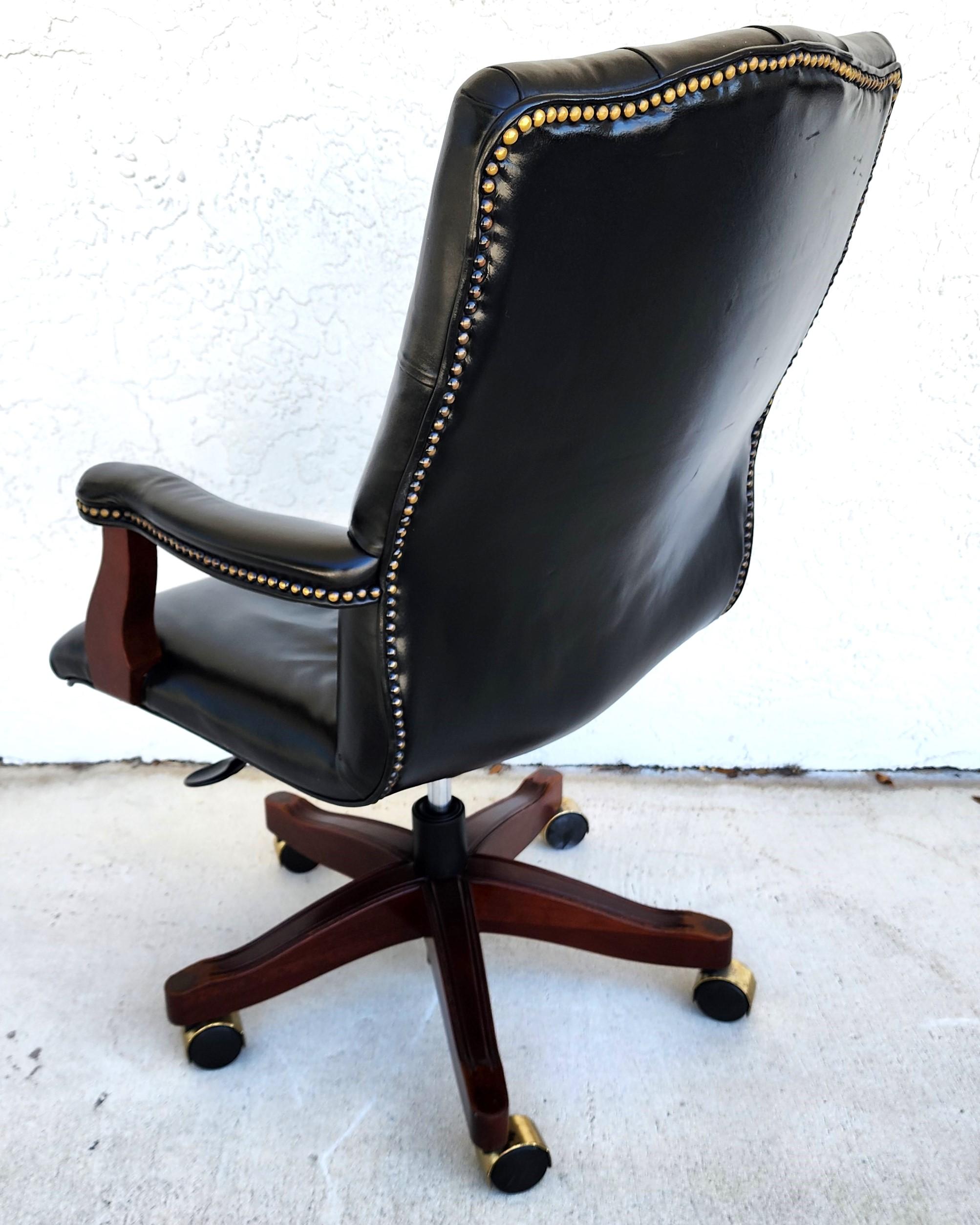 MCM Leather Office Chair Vintage by GUNLOCKE For Sale 1