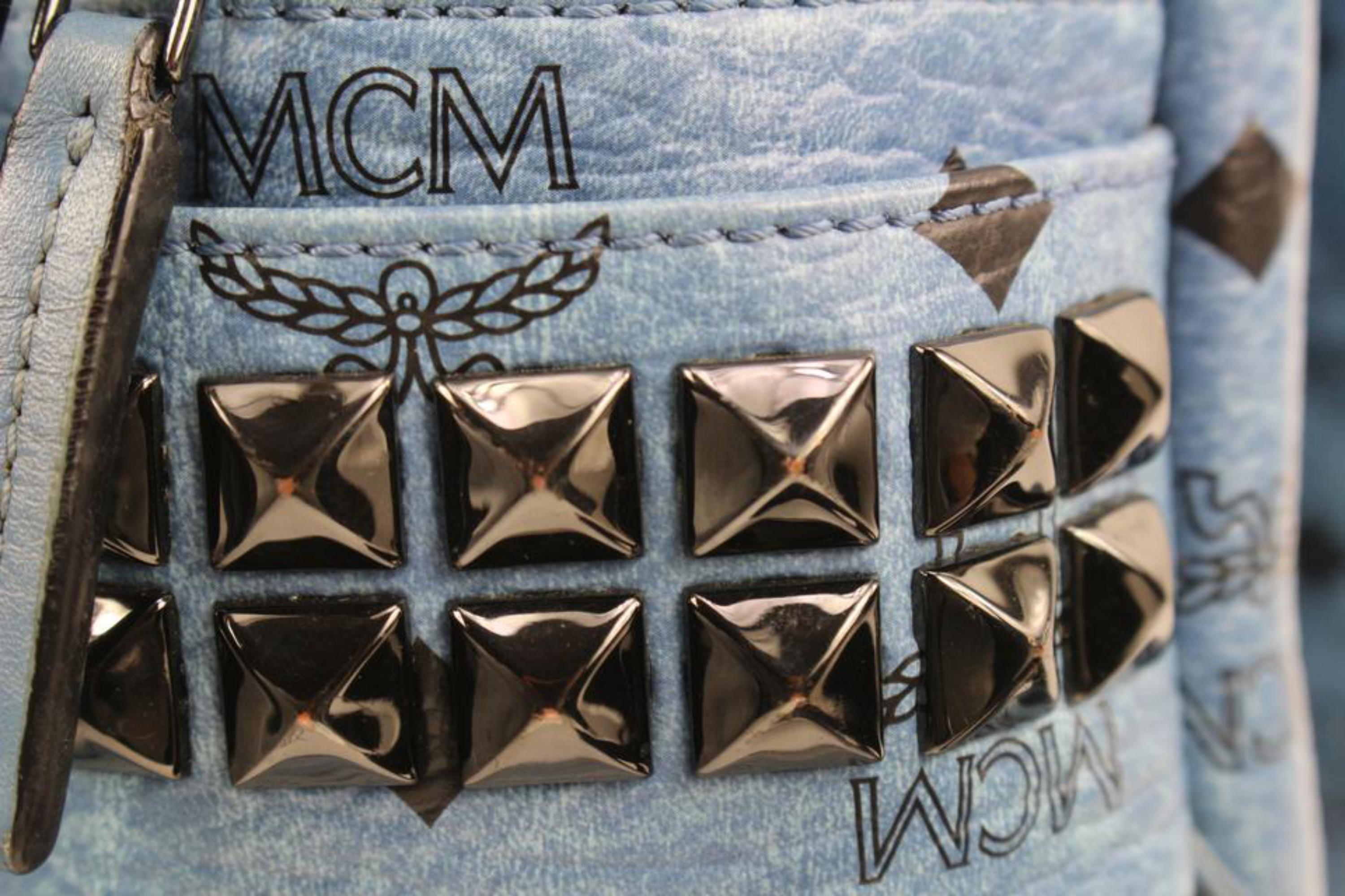 MCM Hellblauer Visetos Stark Nieten-Rucksack mit Monogramm 40m217s 4
