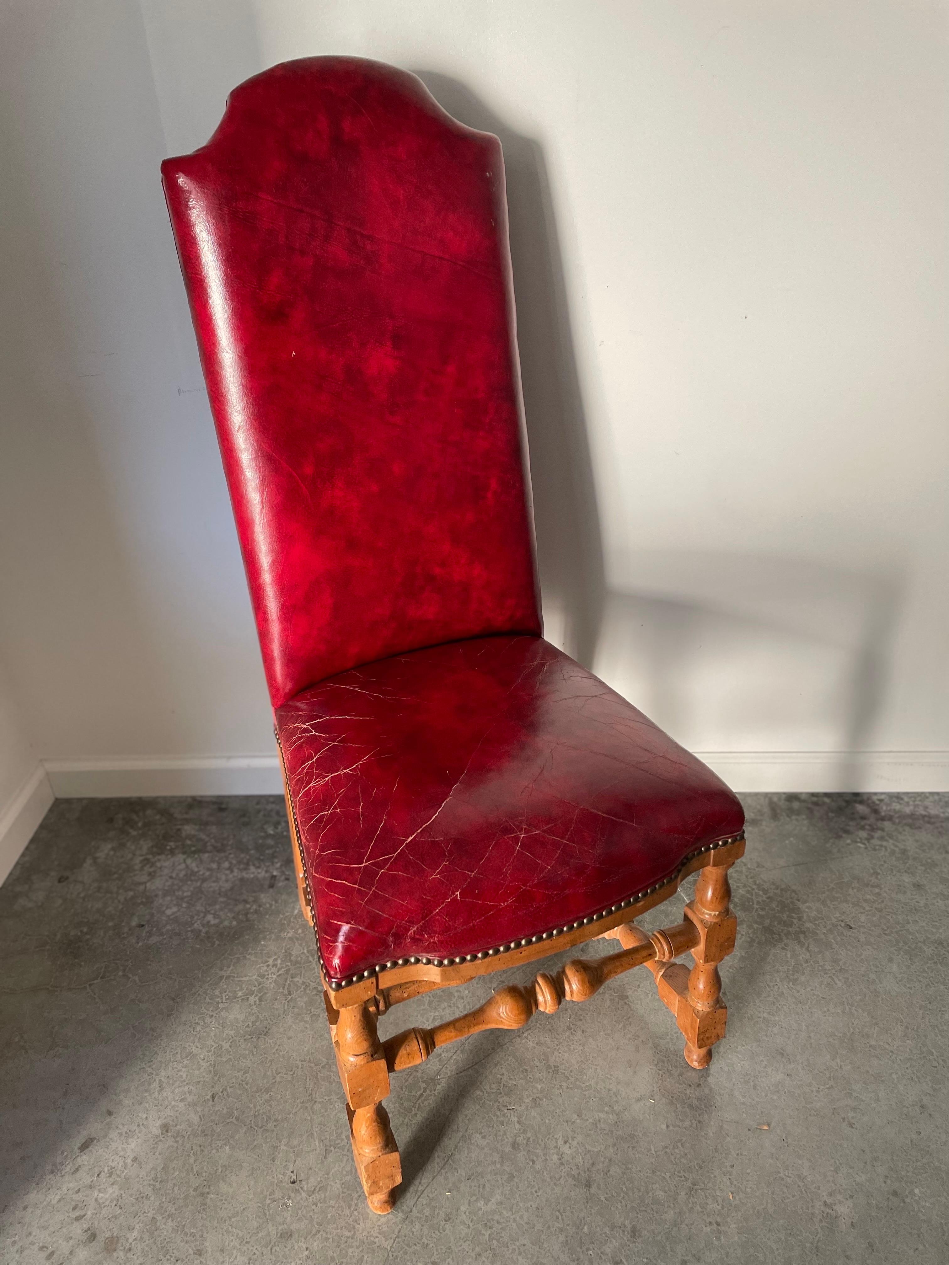 MCM Louis XIII Stil Französische Esszimmerstühle aus Eiche Rot Os De Mouton - 6er-Set im Angebot 9