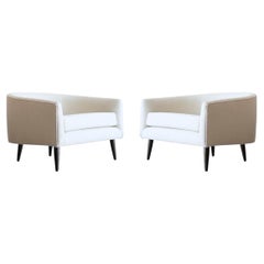 Sillas de salón MCM de perfil bajo y respaldo de barril, c. 1950
