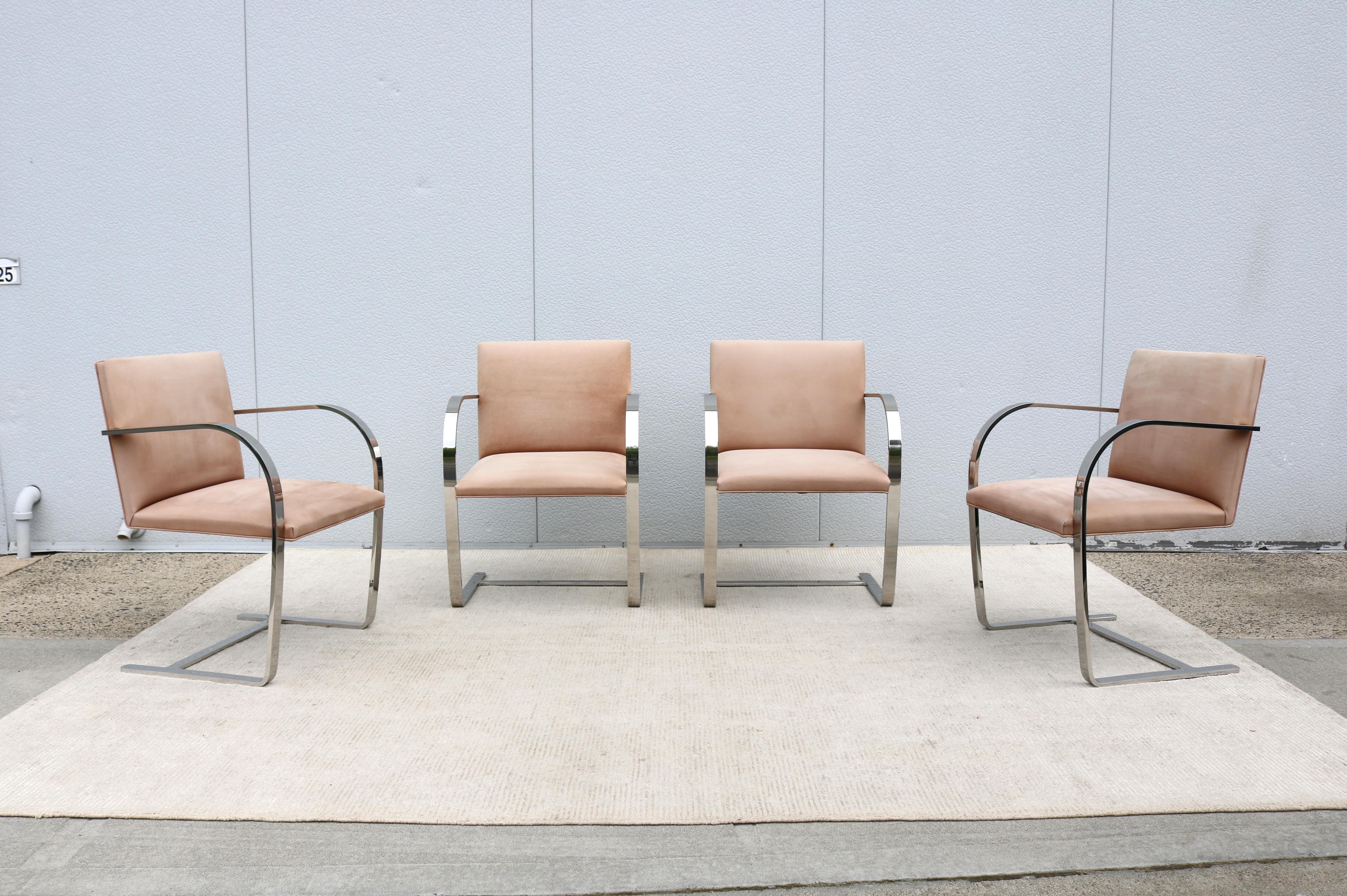 MCM Ludwig Mies van der Rohe para Knoll Sillas planas de bar Brno en nobuk, set de 4 Acero inoxidable en venta