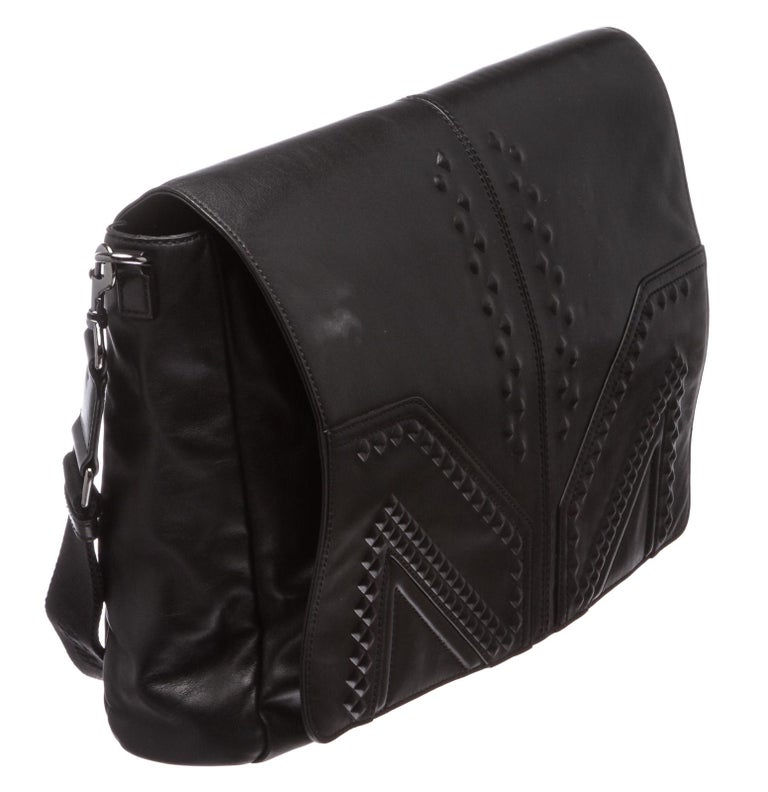 MCM M. Moment Black Leather Messenger Bag at 1stDibs mcm messenger