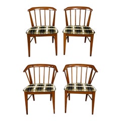 MCM Maple Spindle Barrel Back Dining Chairs 2 Side 2 Arm Attr Statesville Chair
