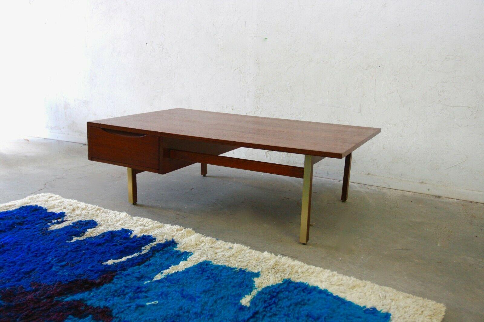 MCM Mid-Century Modern American of Martinsville Coffee Table w/ Brass Accents 6