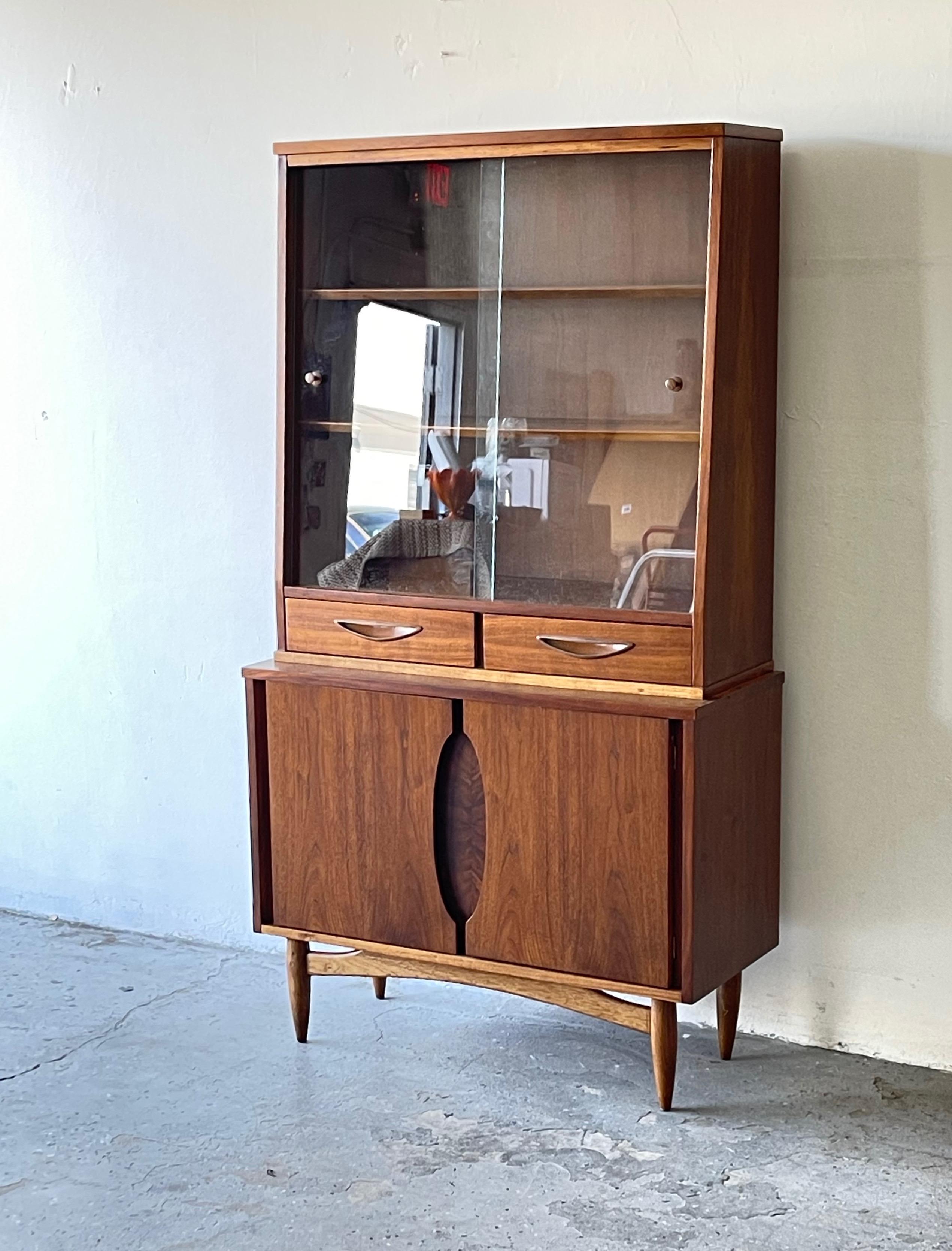 MCM Mid-Century Modern Hutch China Display Cabinet 1