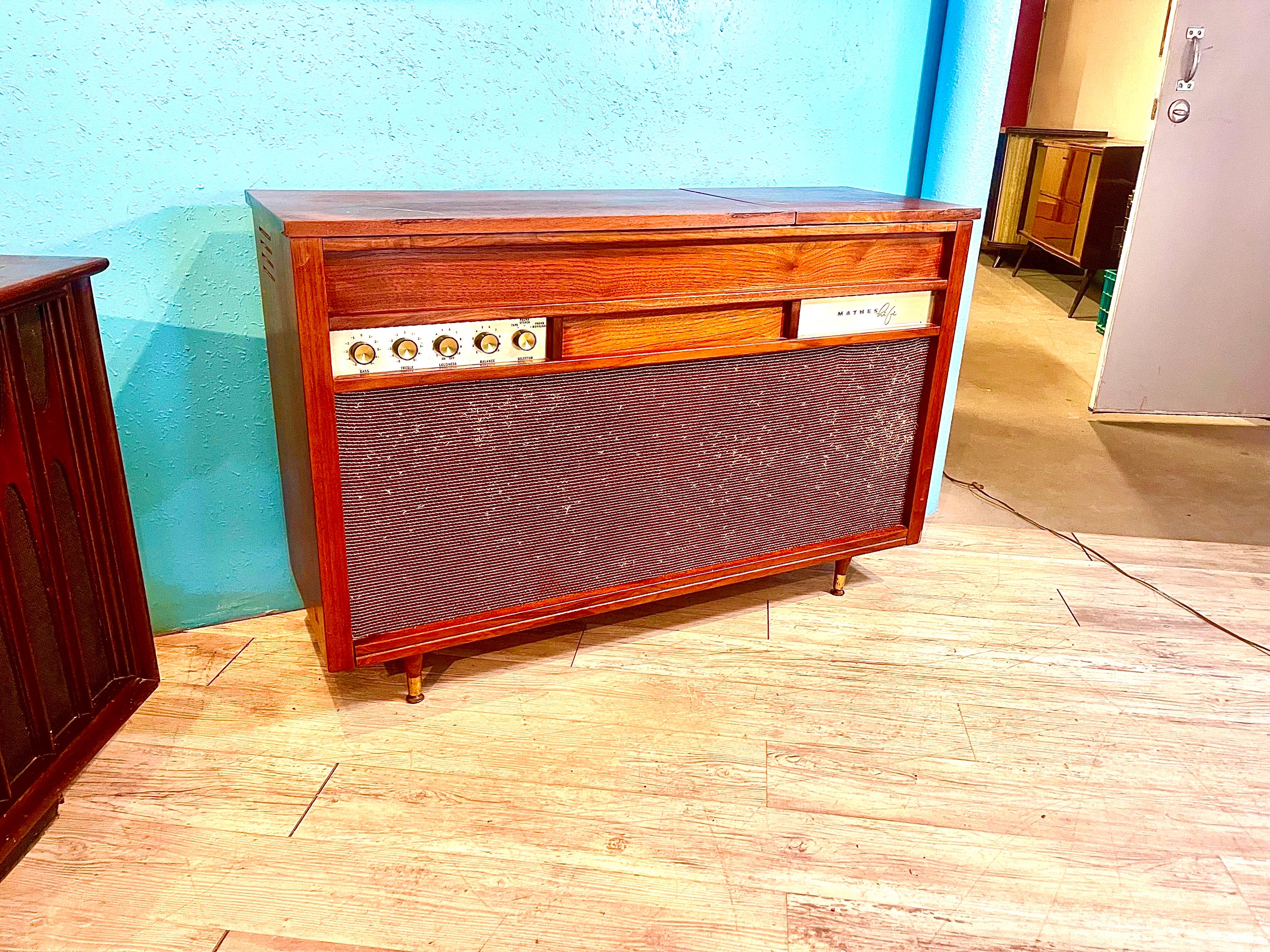 Woodwork MCM mid century modern stereo console modernization options
