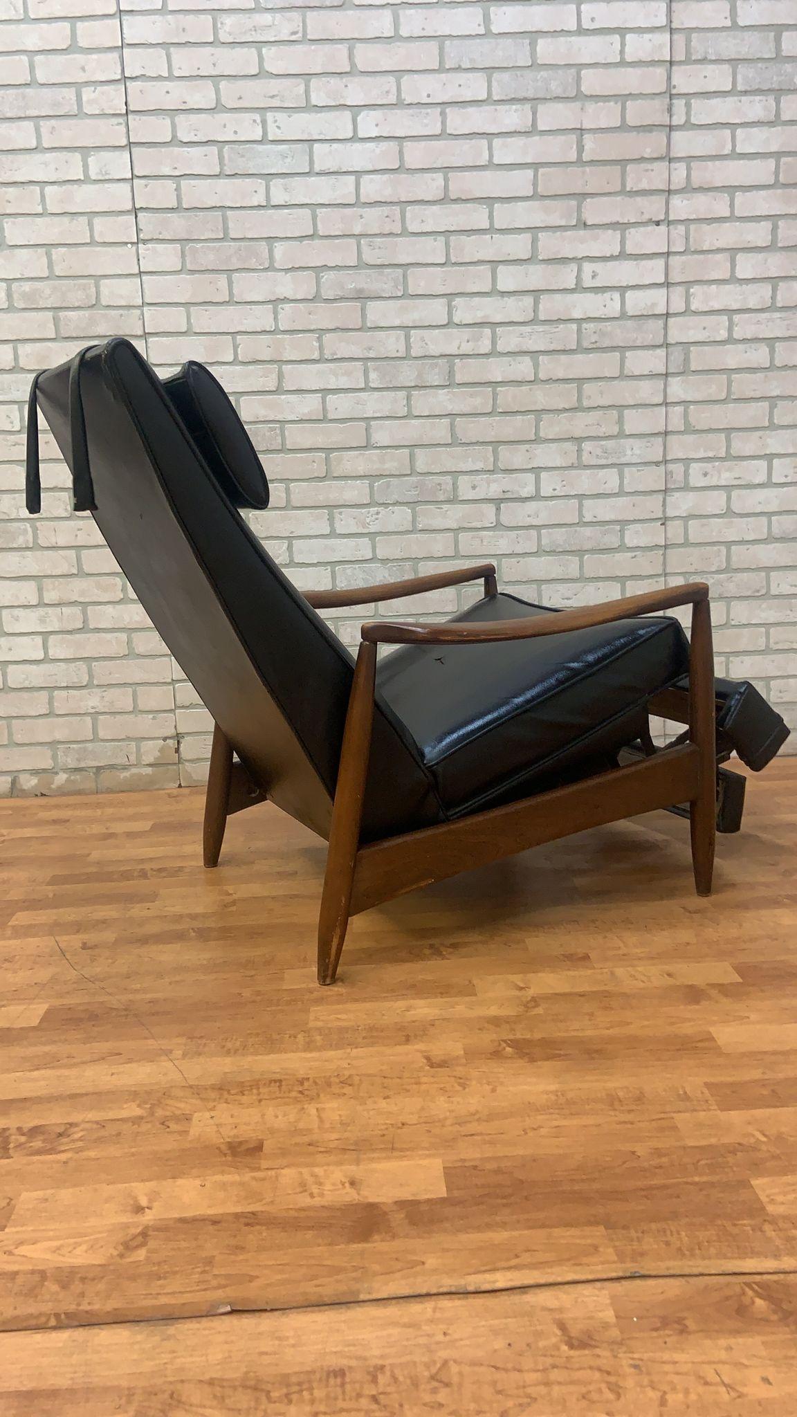 Mid-Century Modern MCM Milo Baughman Style Aston Re-Invented Recliner in Black Leather For Sale